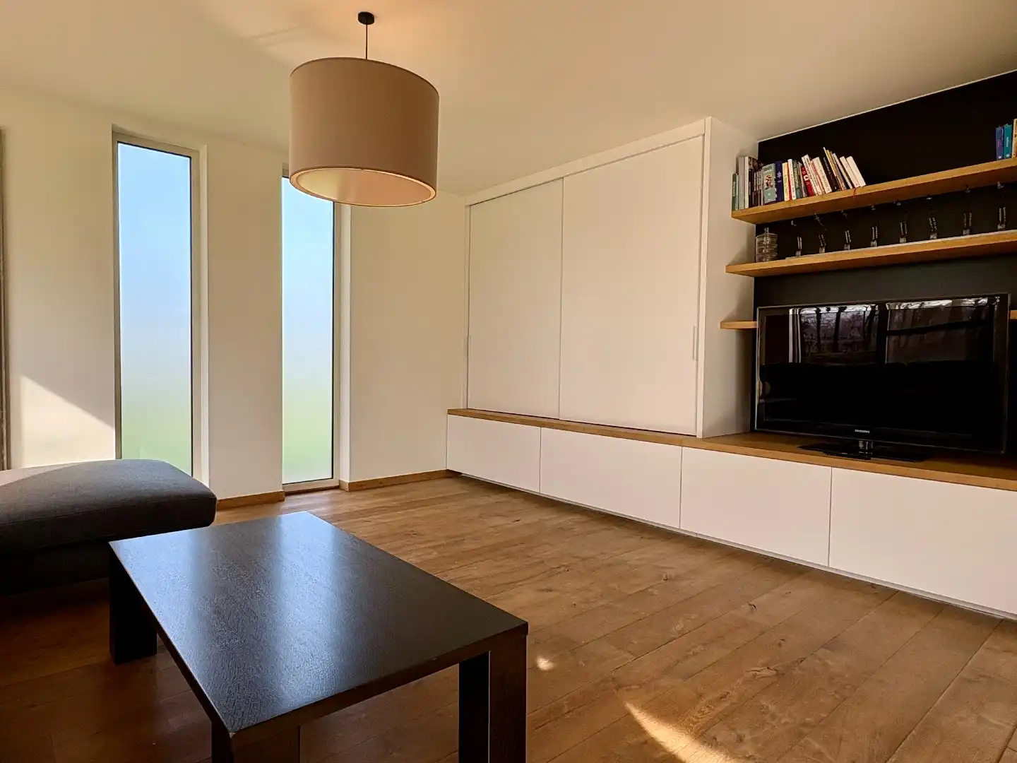 Idyllisch gelegen eigendom op 8.720 m² op de Poelberg te Tielt. foto 13