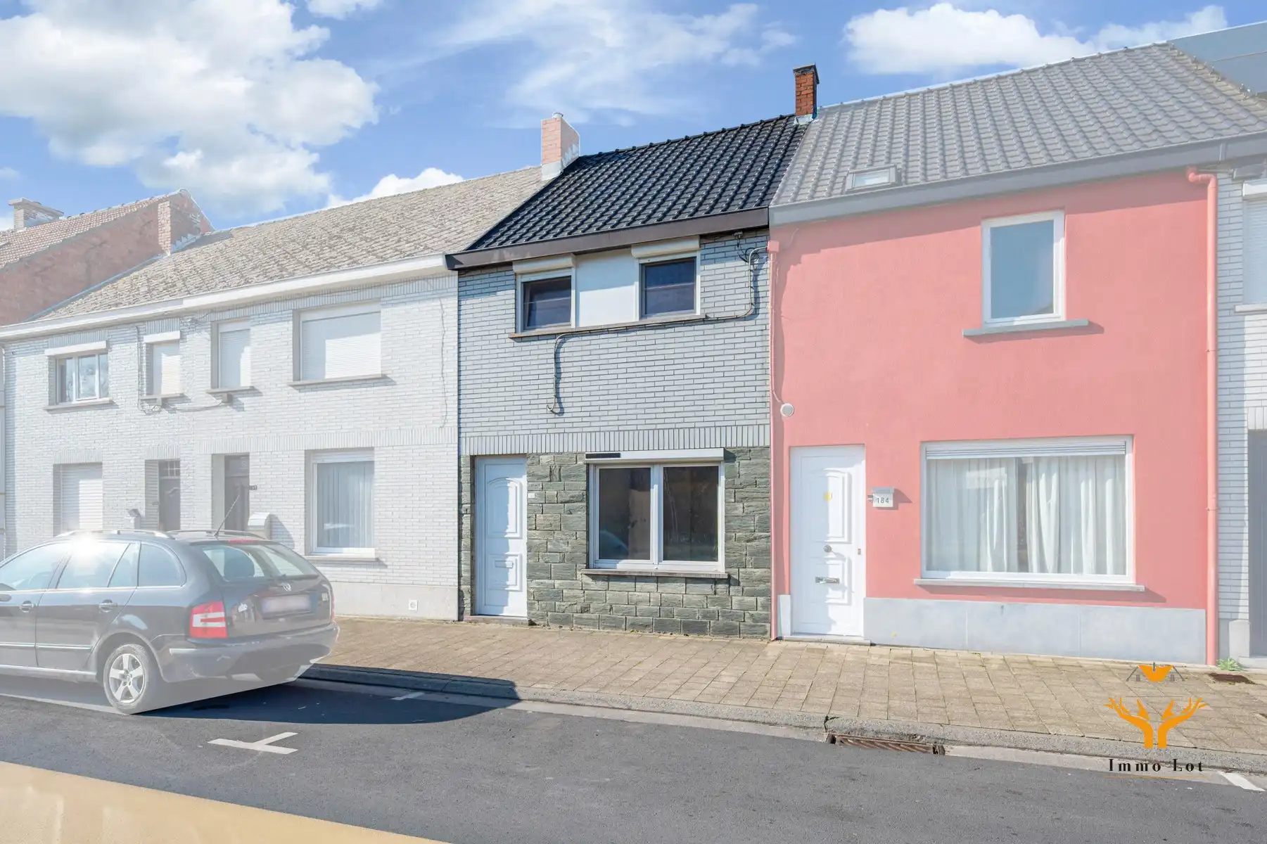 Hoofdfoto van de publicatie: Ideale starterswoning met 4 slaapkamers en tuin