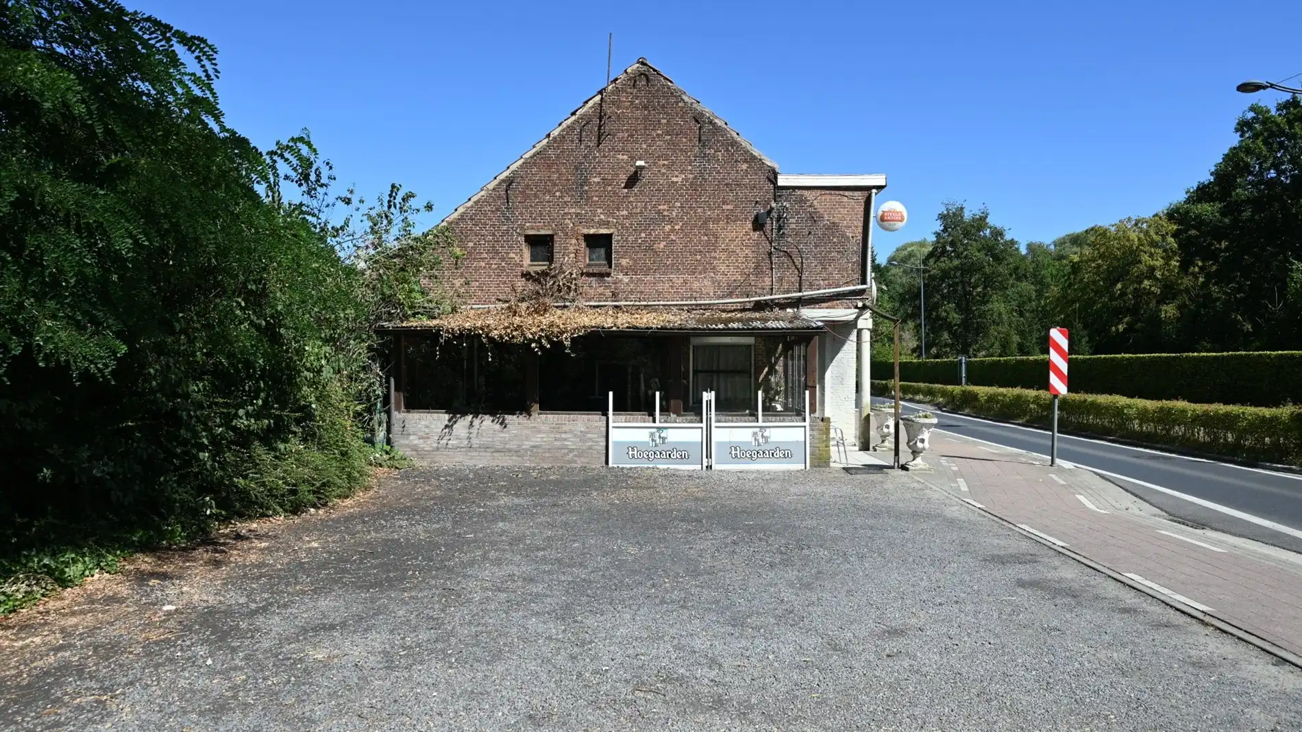 (Handels)pand met woonst op 13,5a met ruime parking en veel mogelijkheden te Baal foto 21