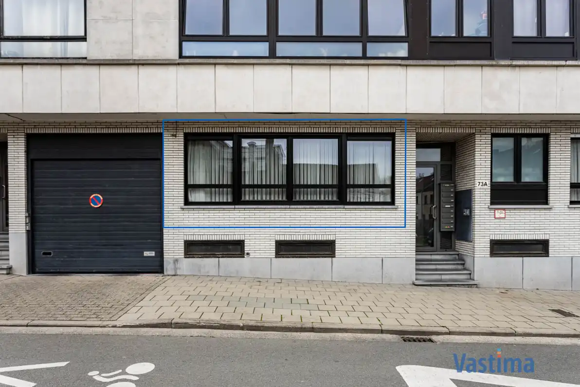 Gelijkvloers appartement met 2 slaapkamers, ruim terras en staanplaats foto 21