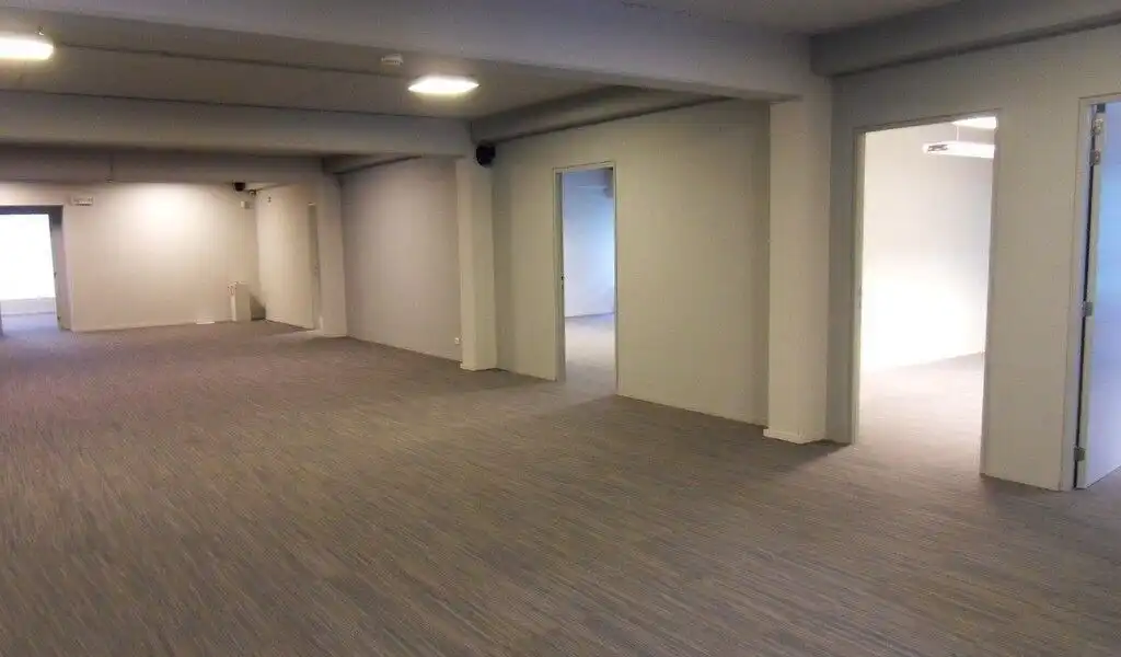 Instapklaar kantoor te huur op wandelafstand van Sint-Pietersstation Gent foto 7