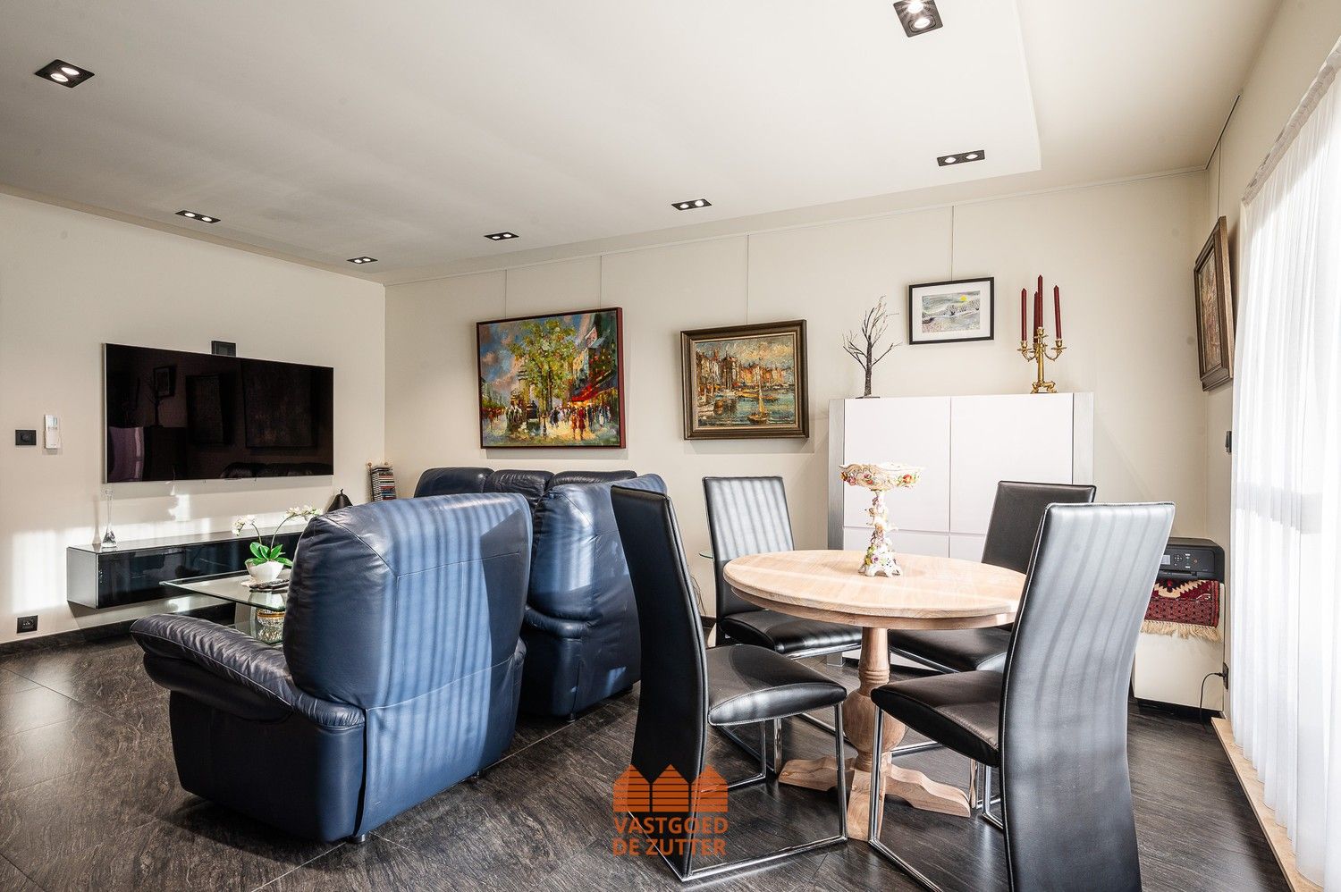 Instapklaar gerenoveerd appartement met terras foto 7