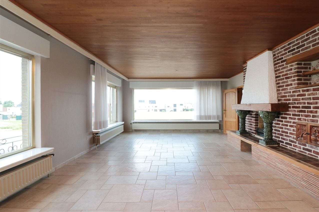veel privacy, leuke buitenruimte, geliefde ligging nabij E 314 en centrum foto 3