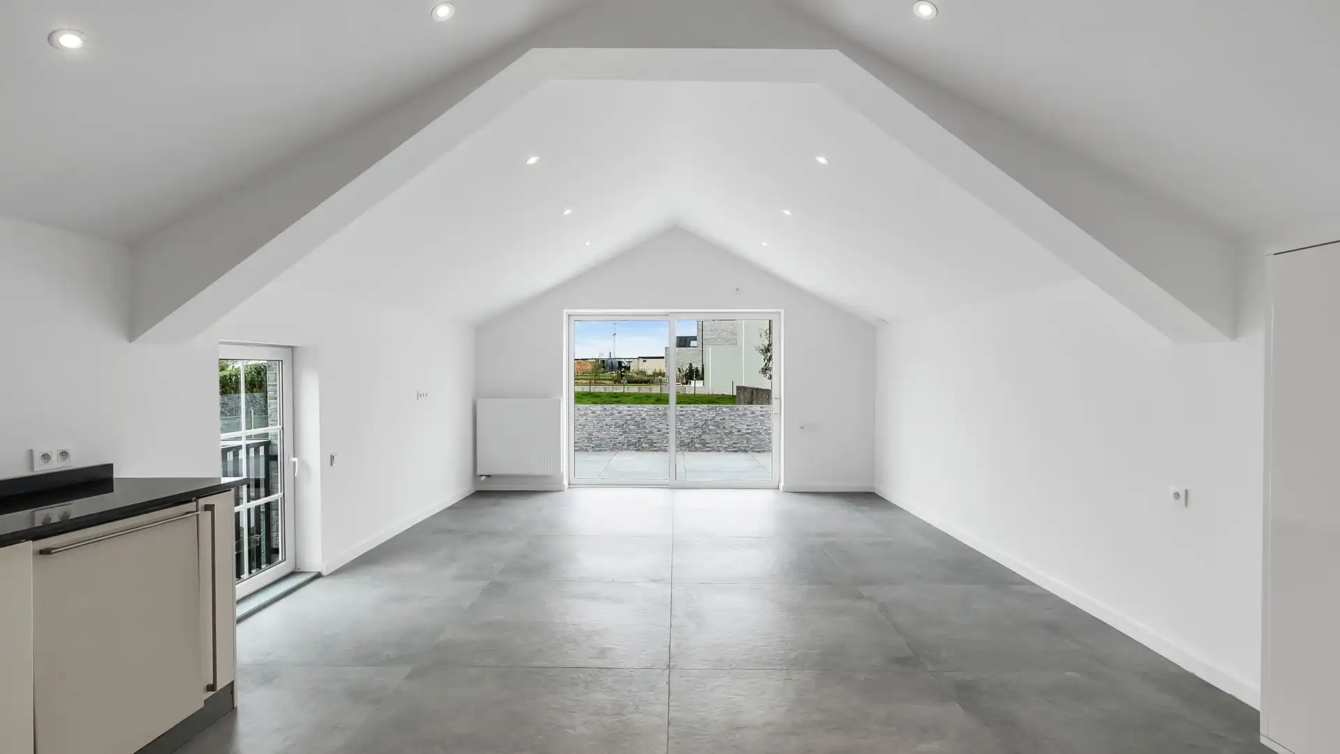 INSTAPKLARE, VOLLEDIG VERNIEUWDE EENGEZINSWONING MET APARTE LEEFUNIT EN PRACHTIG GOED UITZICHT IN HET CHARMANTE GENOELSELDEREN foto 7