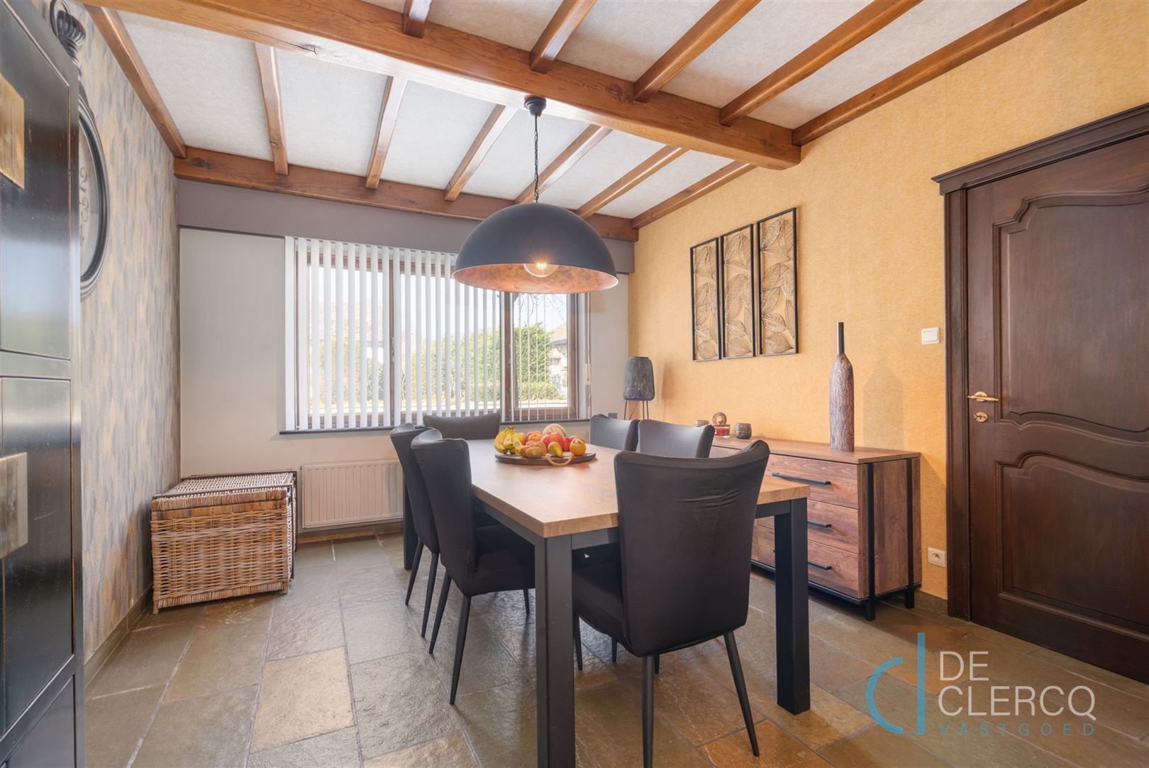 Halfopen woning te koop op goede ligging in Destelbergen!  foto 4