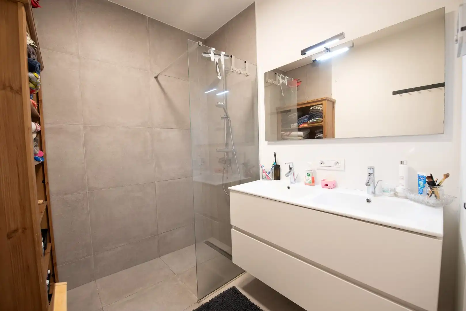 Moderne instapklare woning in rustige buurt te Wielsbeke foto 8