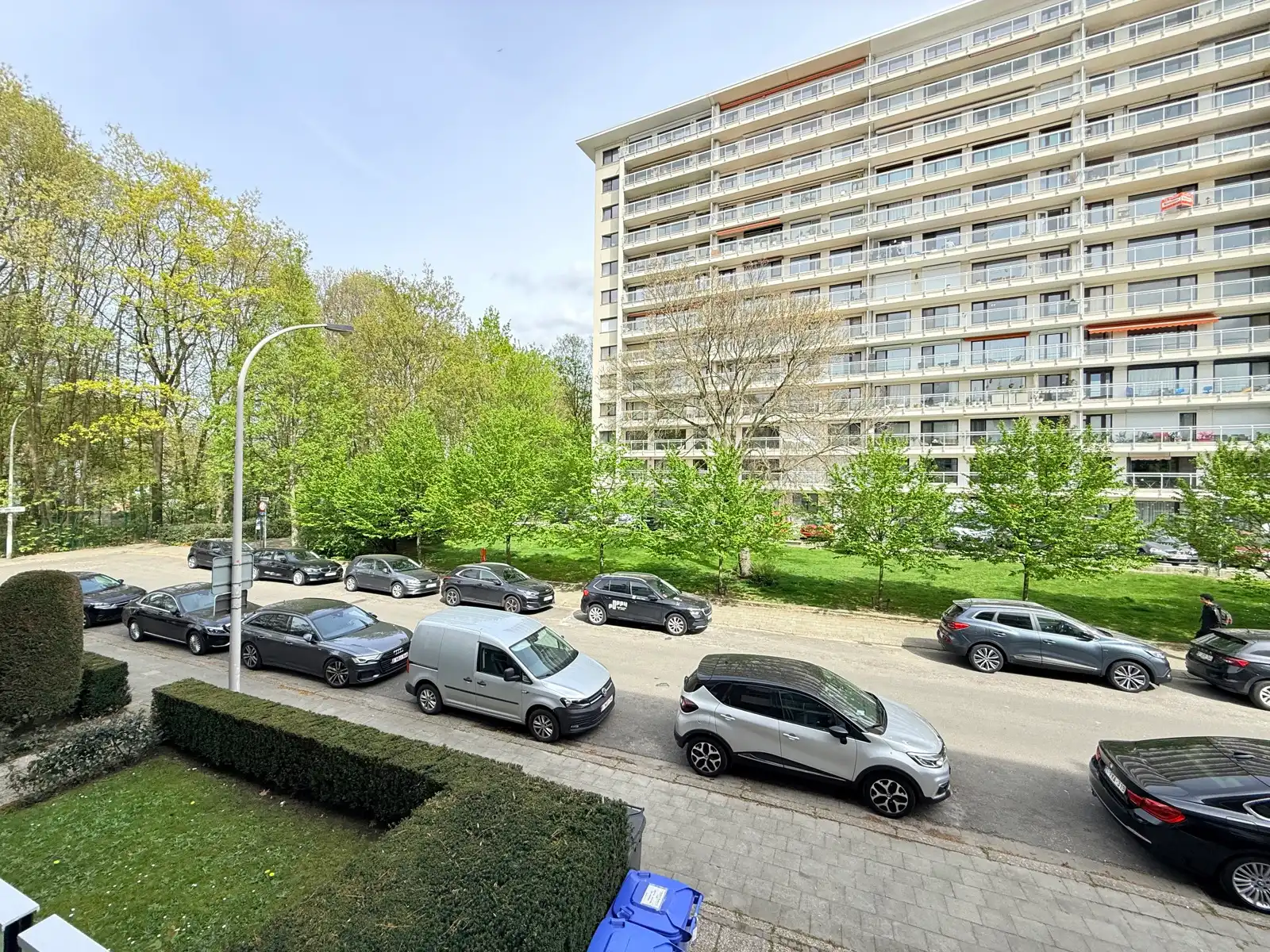 Berchem | Gerenoveerd 2 slpk app + terras  foto 7