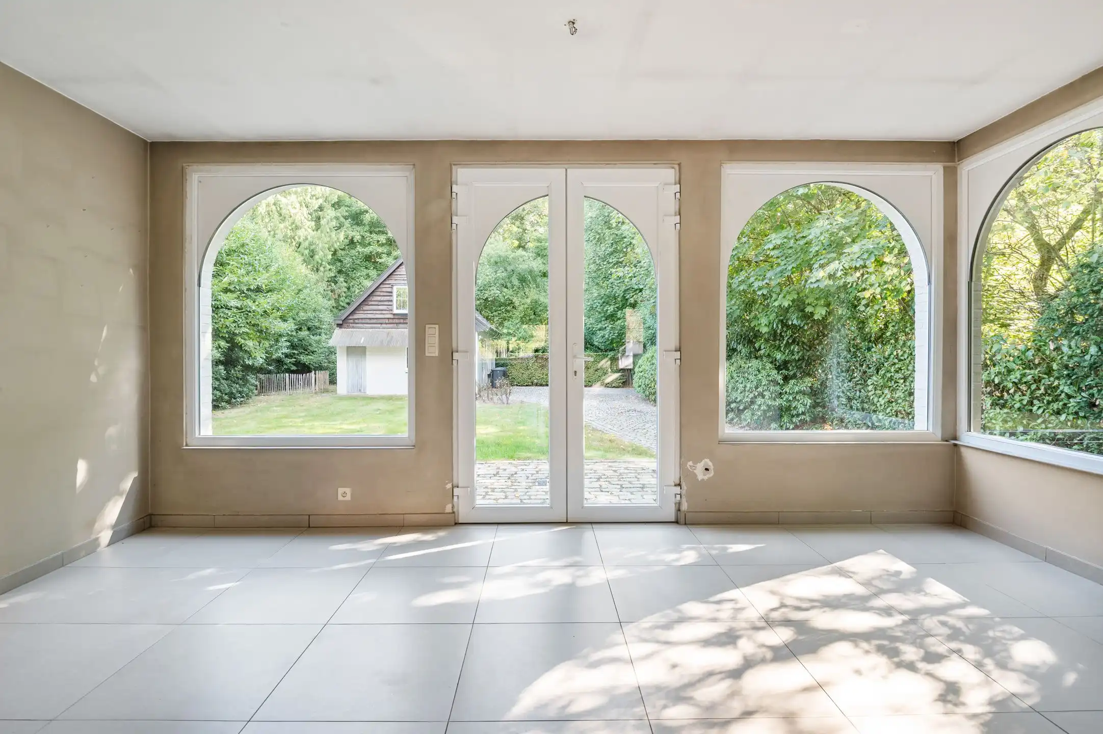 Vrijstaande  charmante villa onder rieten dak op toplocatie in Kapellen foto 8