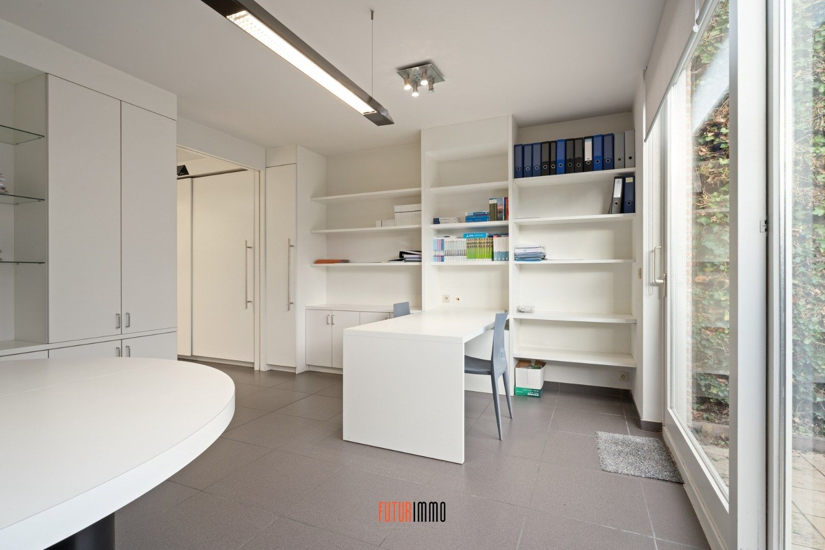 Polyvalente eigendom in hartje Rumbeke foto 10