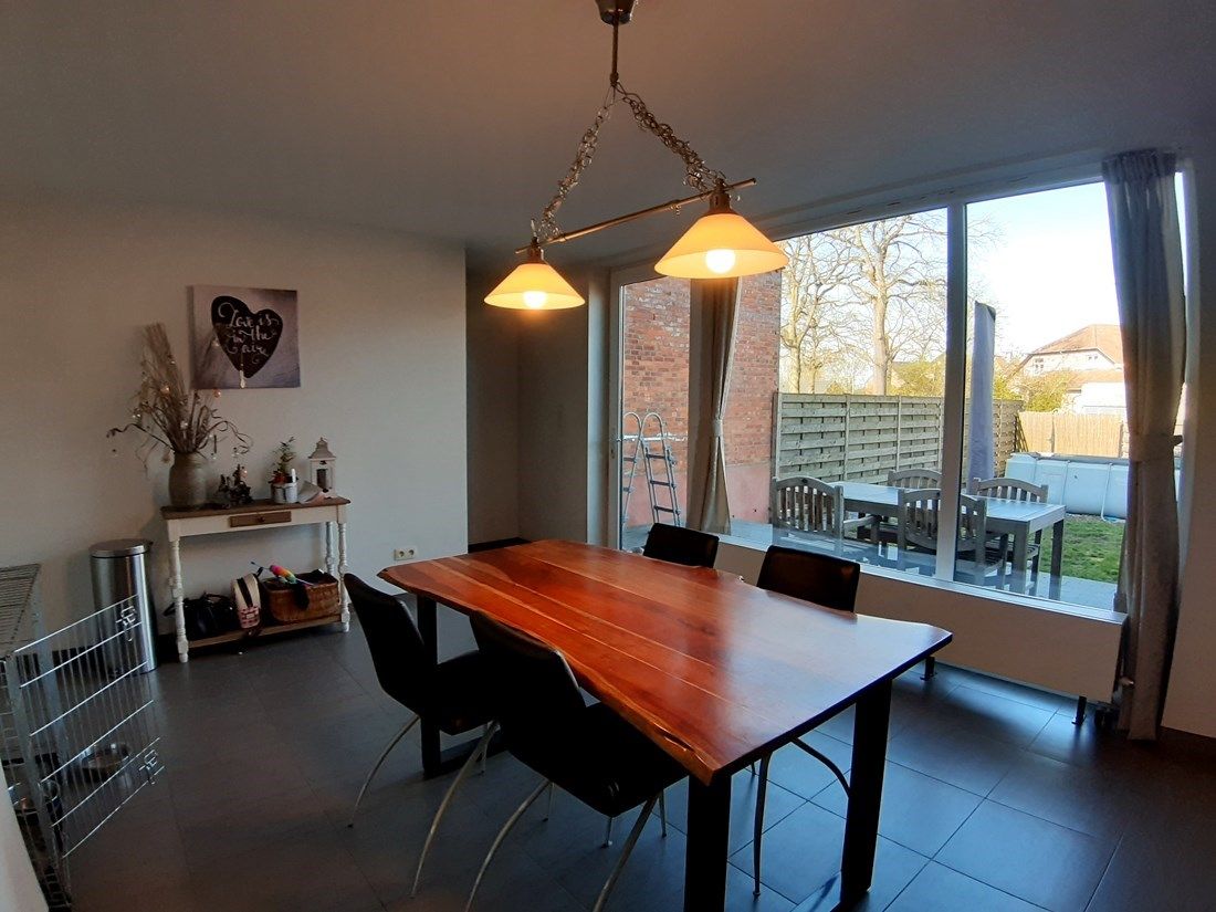 Mooie gerenoveerde woning te Zonhoven foto 6