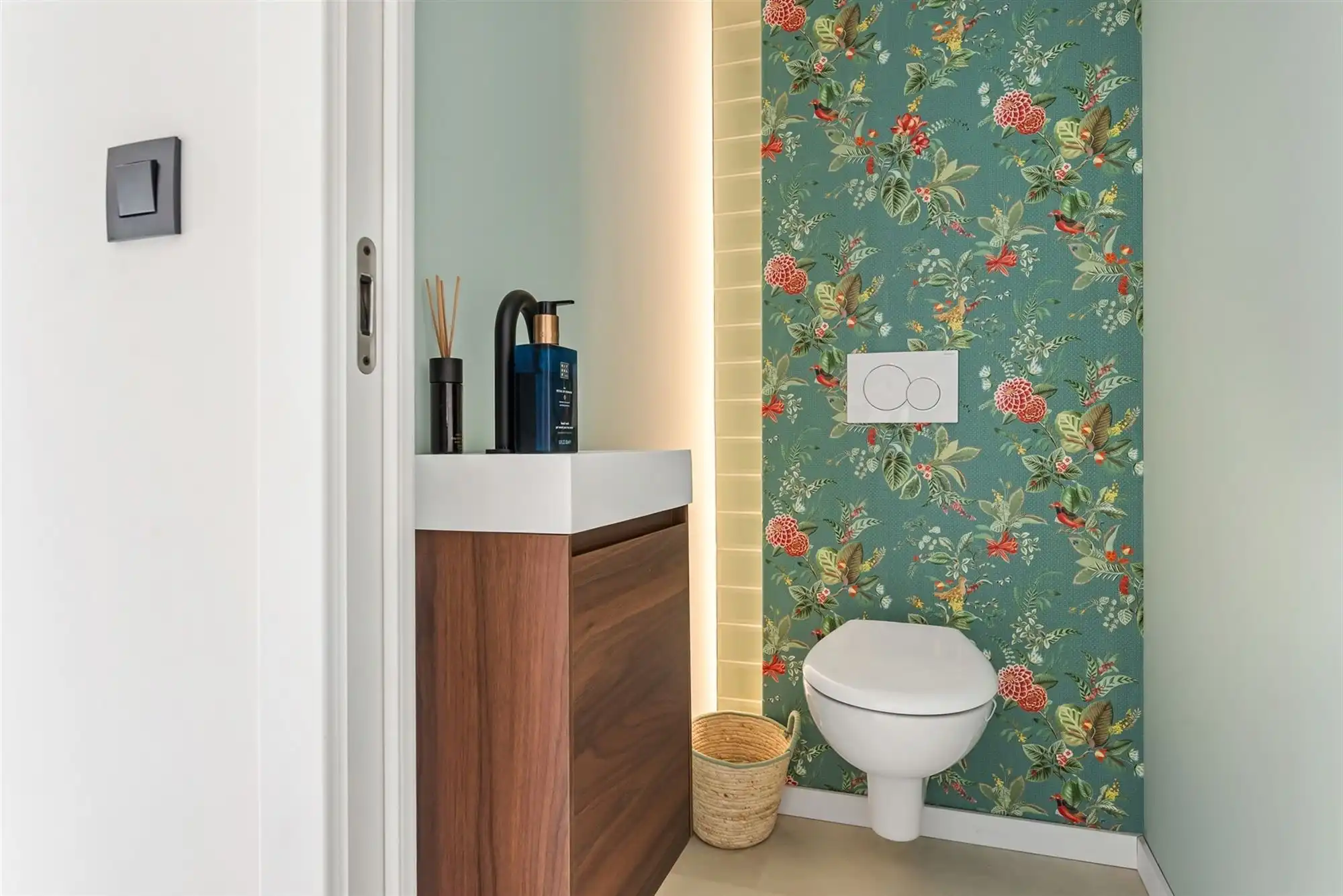 COMPLEET GERENOVEERDE WONING OP PERCEEL VAN BIJNA 9 ARE VLAK BIJ ZOLDER CENTRUM, OMGEVEN DOOR GROEN. foto 19