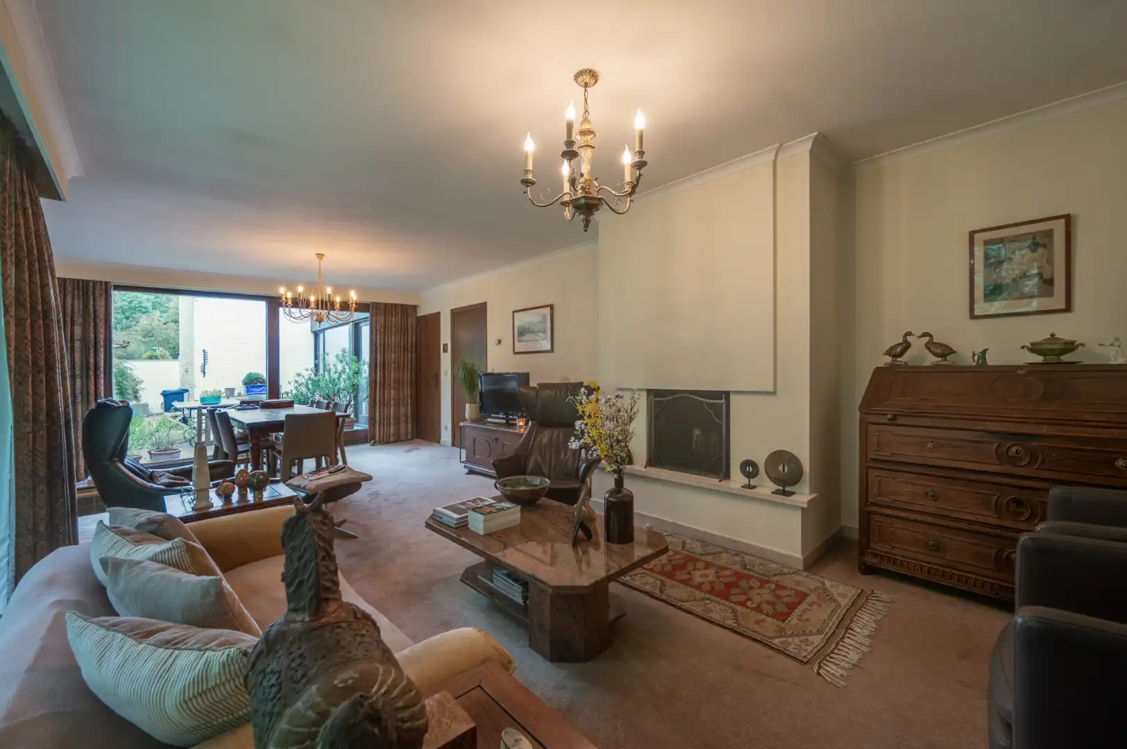 Karaktervolle, alleenstaande woning in Sint-Andries! foto 4