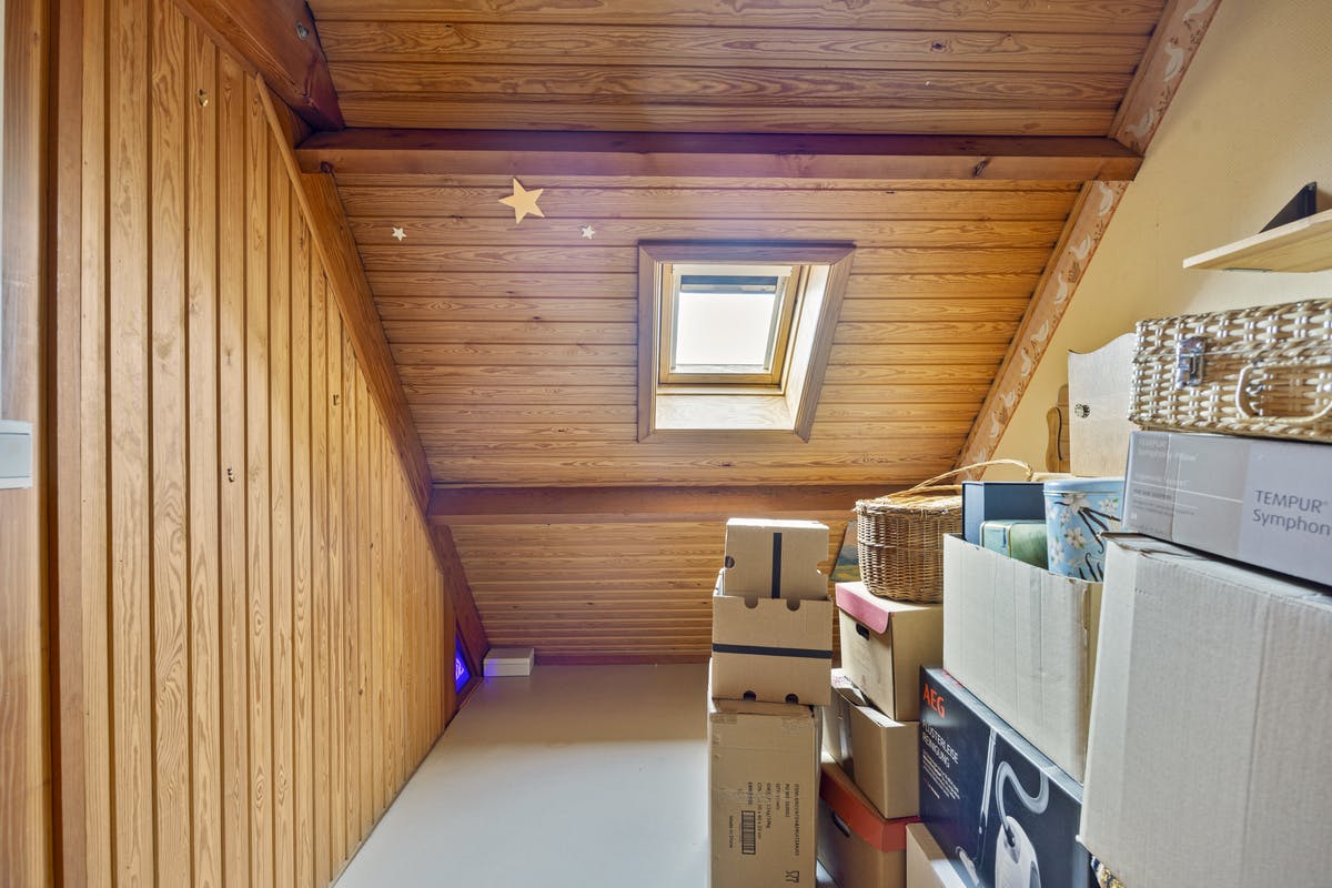 Charmant en ruim huis met 2 garageboxen in hartje Vilvoorde foto 22