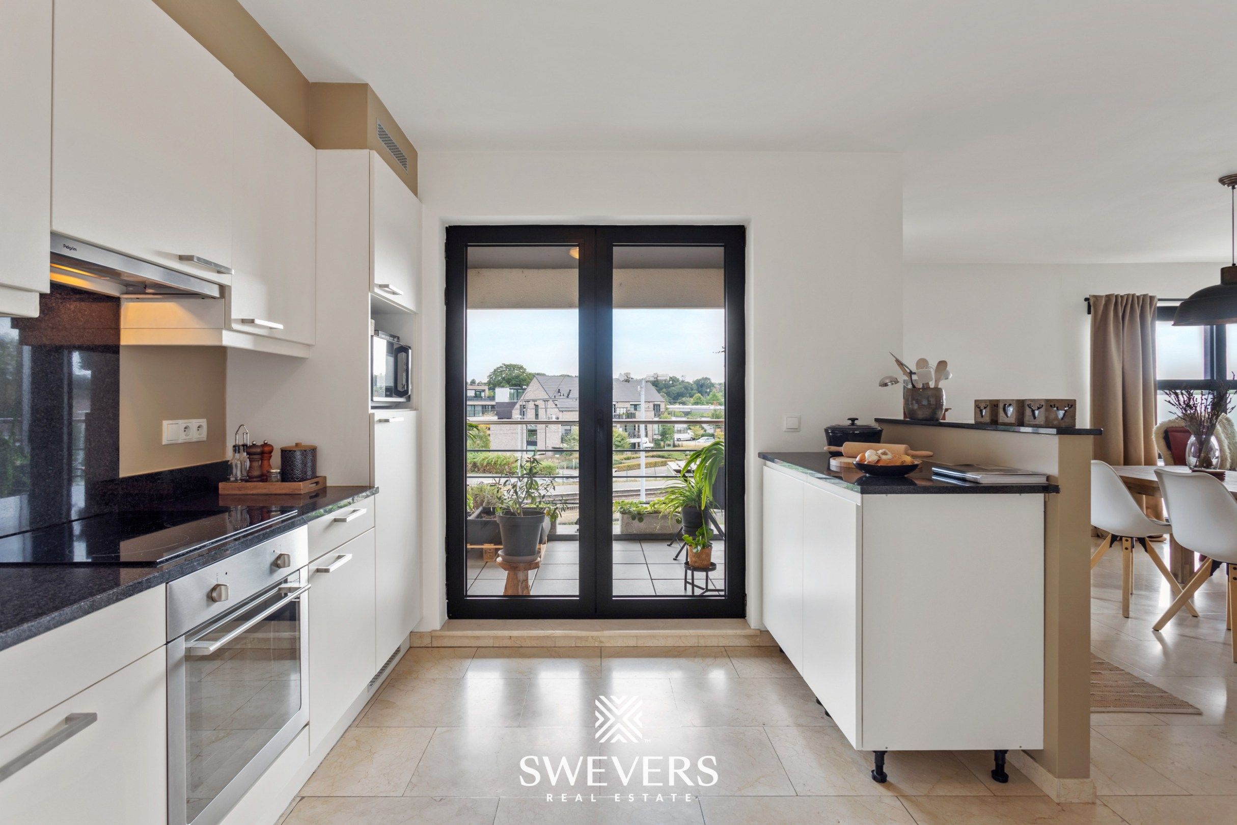 Instapklaar appartement van 136 m² met twee slaapkamers vlakbij het centrum van Bilzen   foto 14