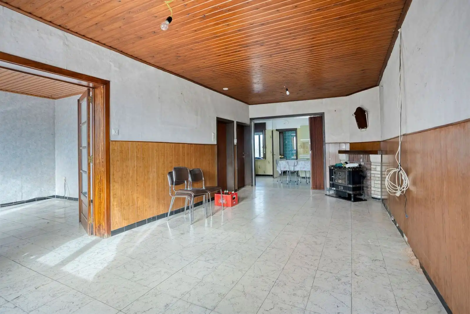 Woning met 4 slaapkamers + garage + weide foto 4