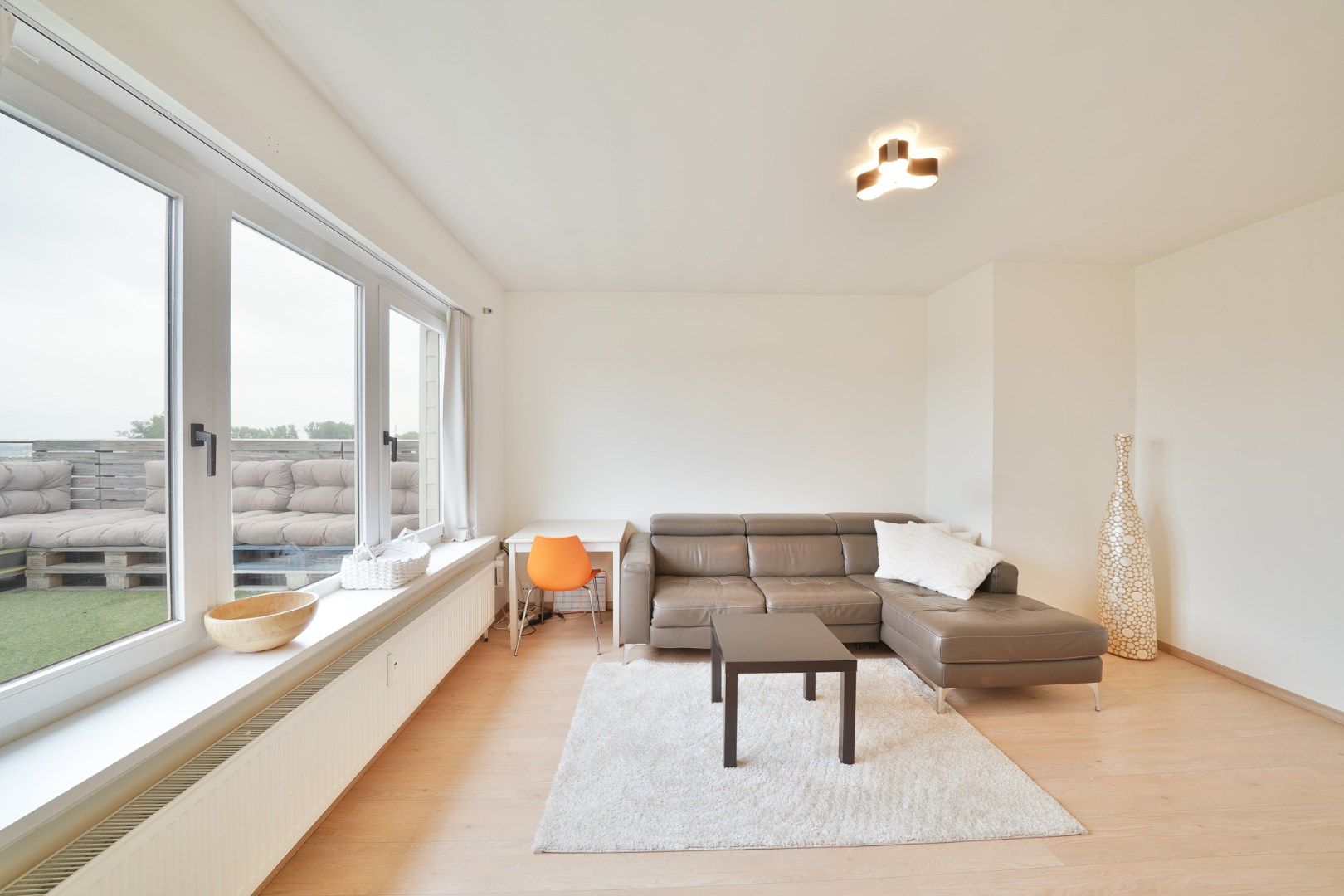 Appartement met ruim dakterras en prachtig zicht te Oostende foto 3