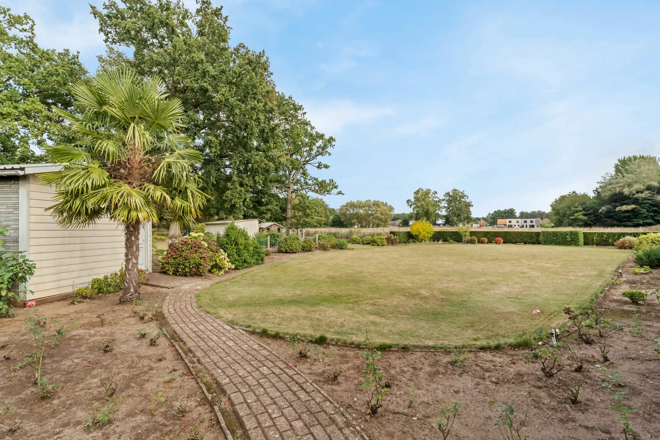 Woning met handelspand op 28a17ca foto 12