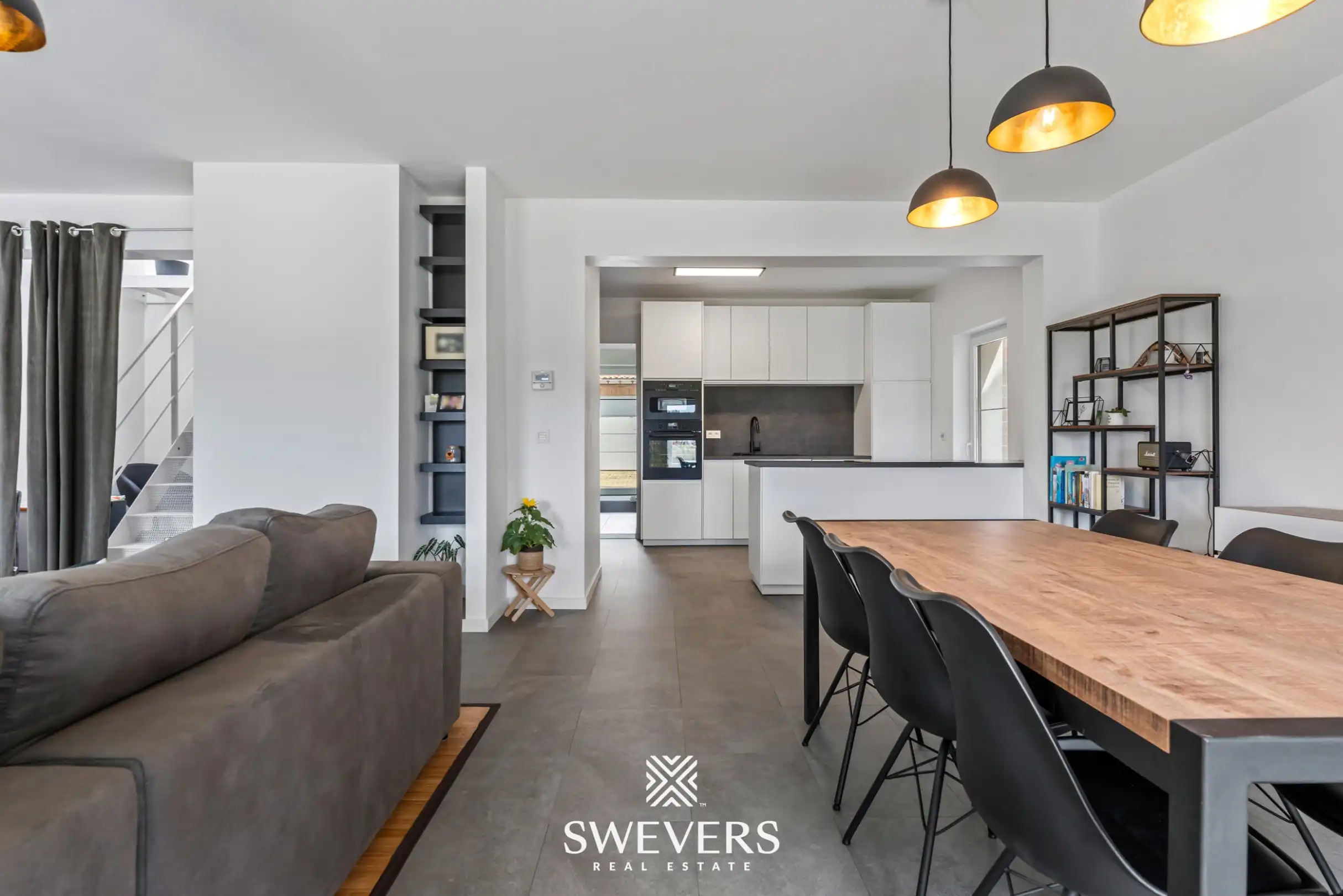 Ruime gezinswoning met 4 slaapkamers en EPC B foto 6