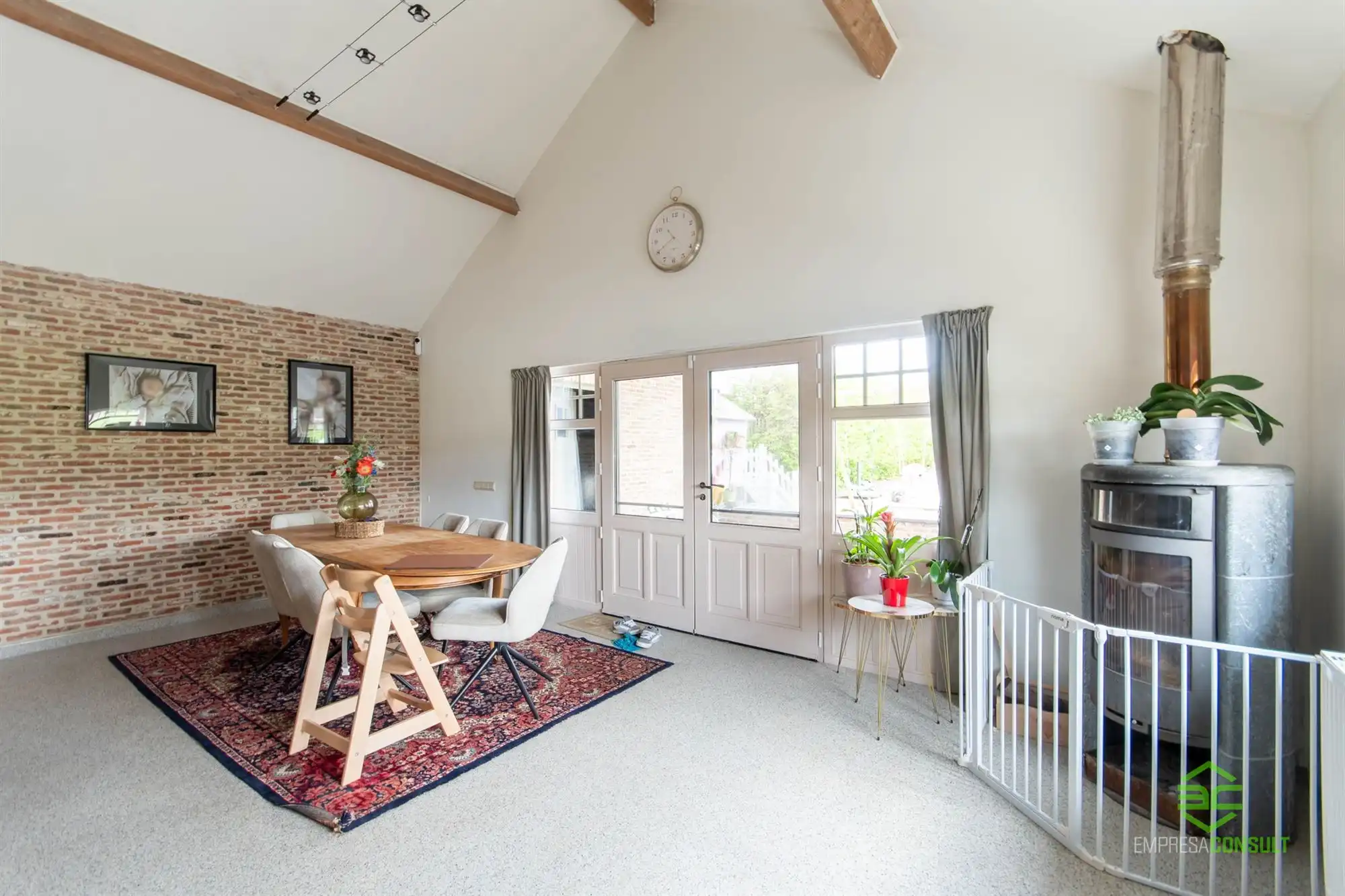 Instapklare woning met 4slpk op 30a 65ca! foto 5