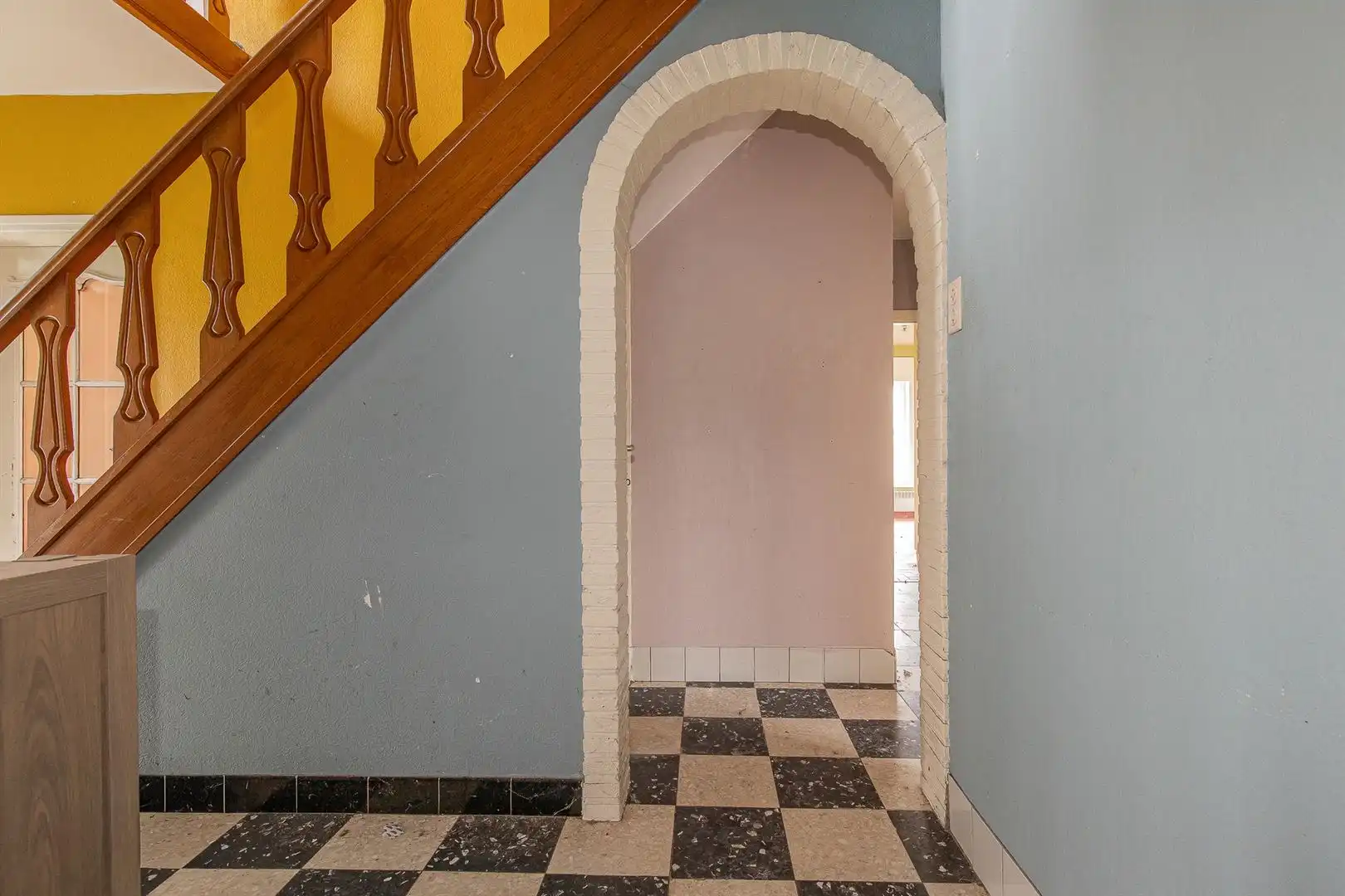 Statige villa met uitzonderlijk potentieel op toplocatie in Berlare foto 11
