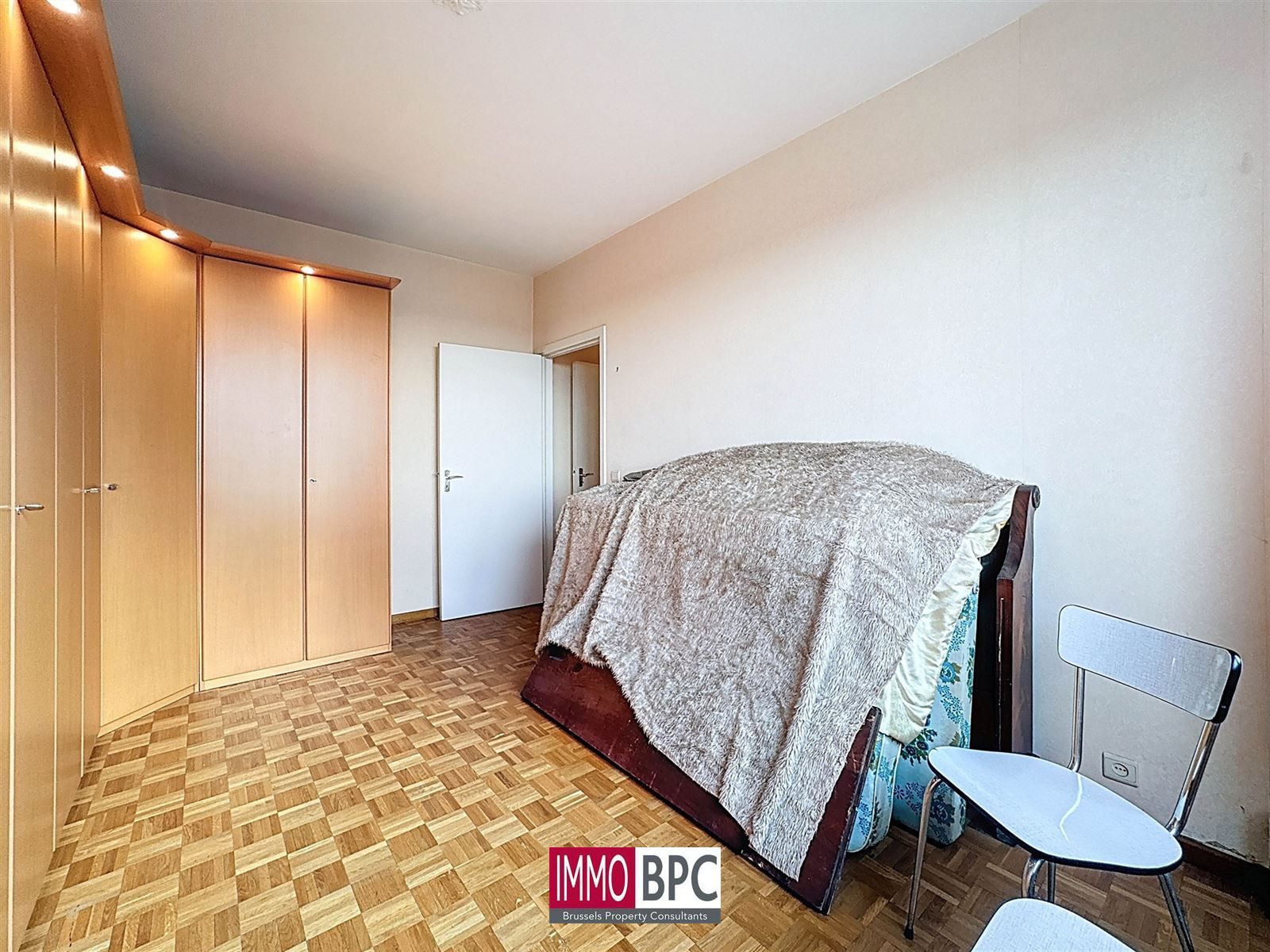 dit prachtige appartement in Ganshoren, waar ruimte, comfort en een indrukwekkend uitzicht  foto 16