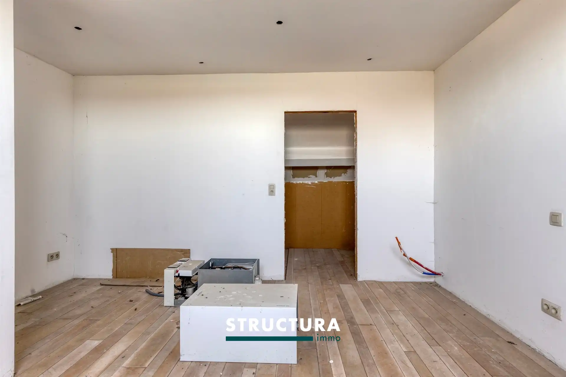 Casco woning met grote tuin  foto 10