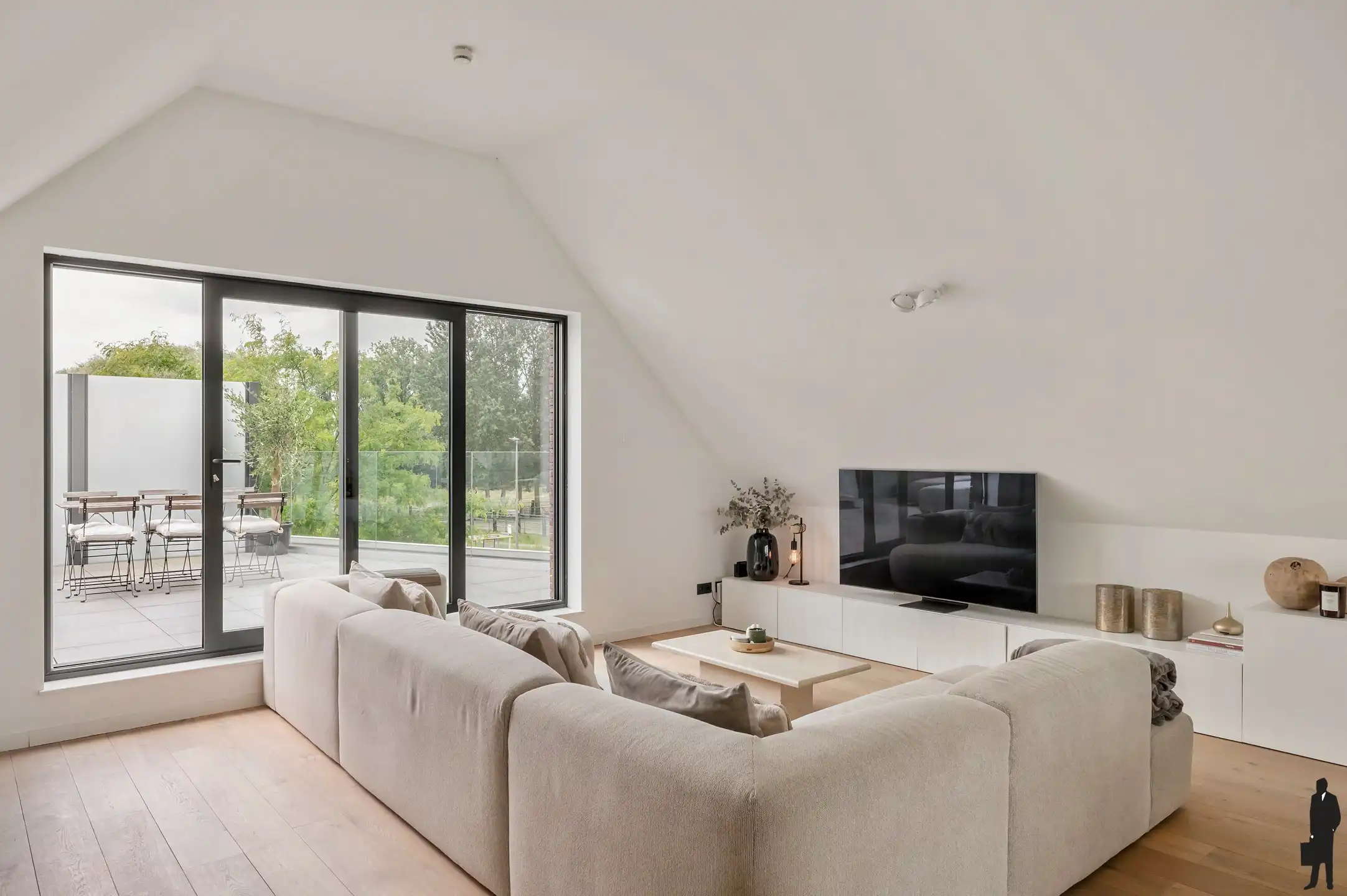 Prachtig BEN-duplexappartement met 3 slaapkamers en royaal zonneterras van 43 m² met vrij uitzicht op groen en weilanden. foto 6