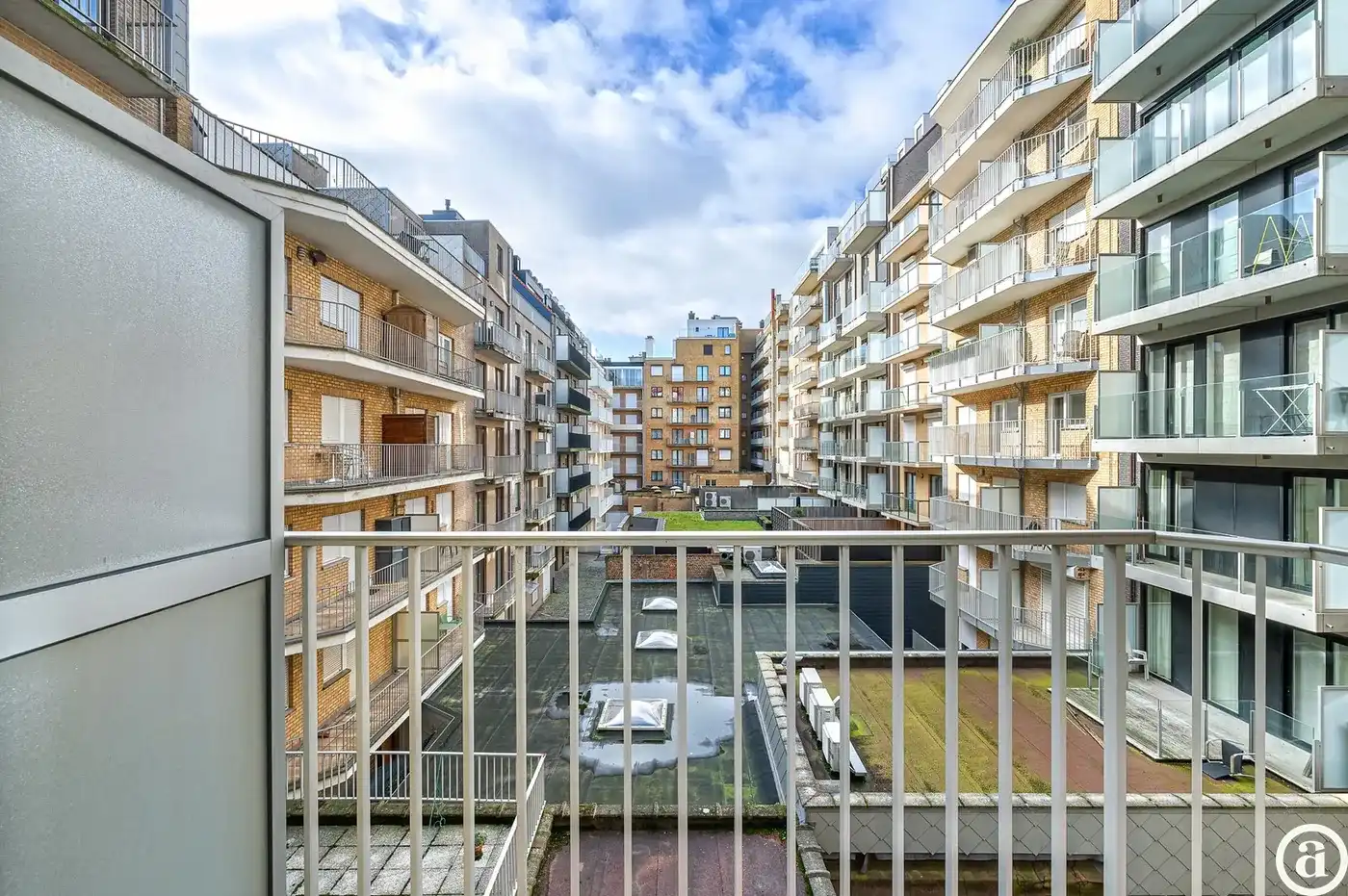 Instapklaar tweeslaapkamer-appartement nabij de zee (Rubens).  foto 18