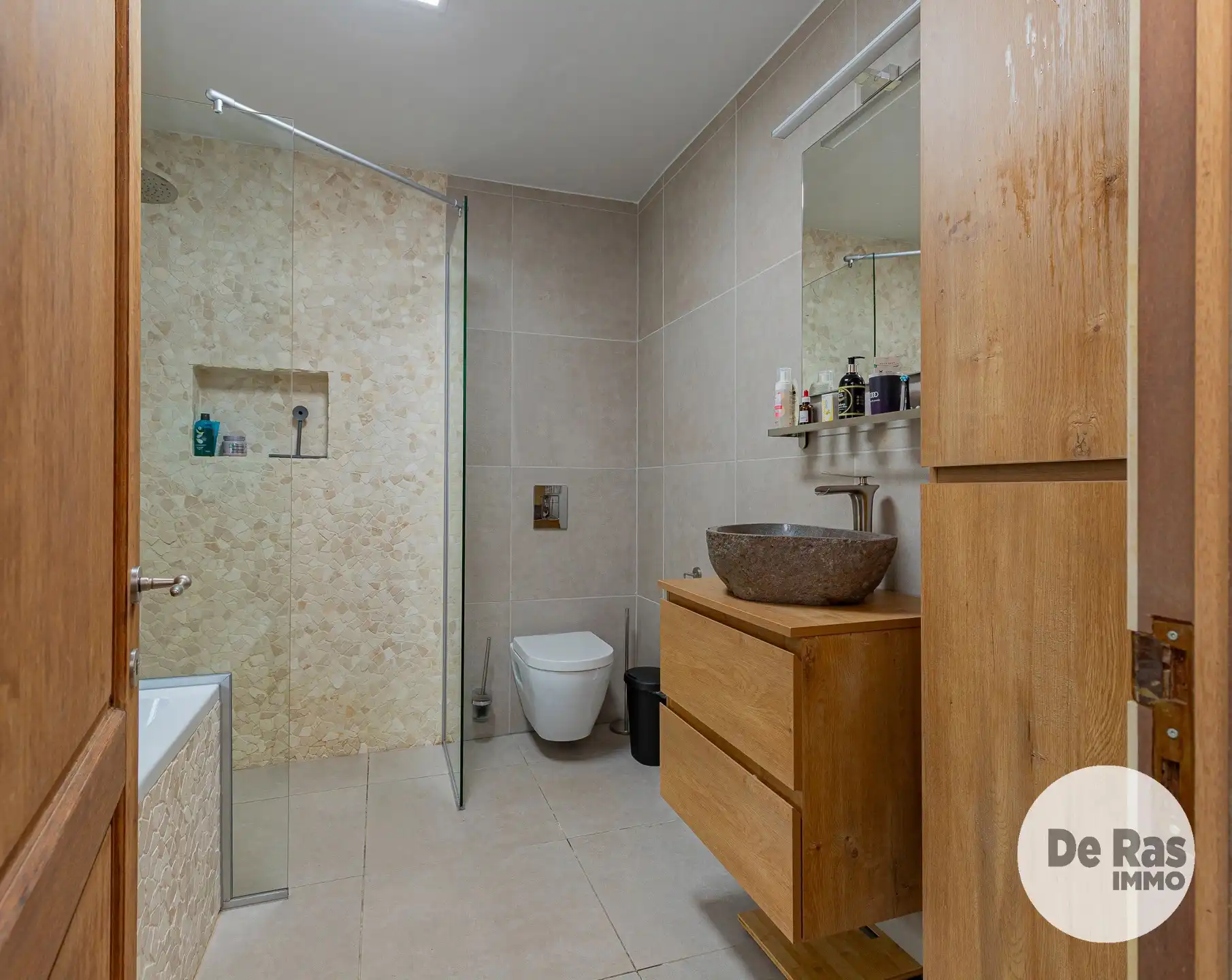 SCHENDELBEKE - Instapklare woning met leuke tuinzone foto 9