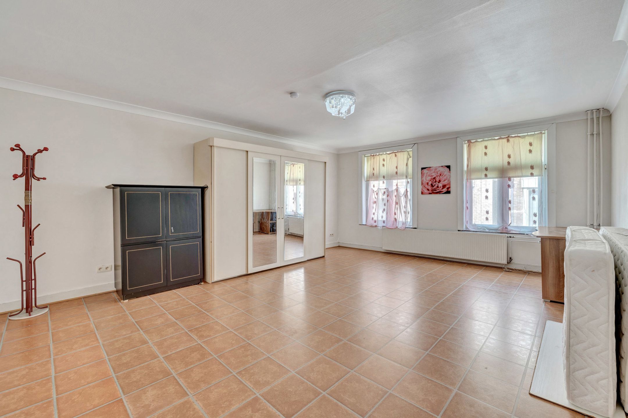 Instapklare handelsruimte met ruim triplex appartement  foto 10