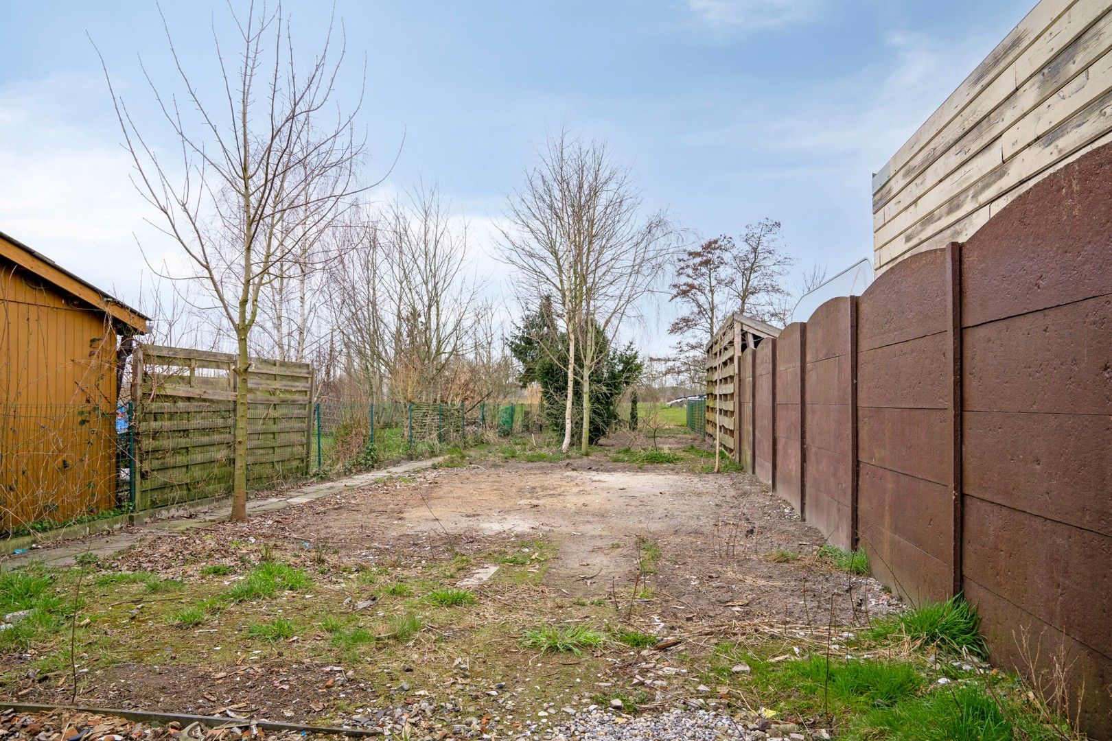HEEL RUSTIG GELEGEN - TE RENOVEREN - WOONHUIS MET 4 SLPK, TUIN EN TUINBERGING foto 30