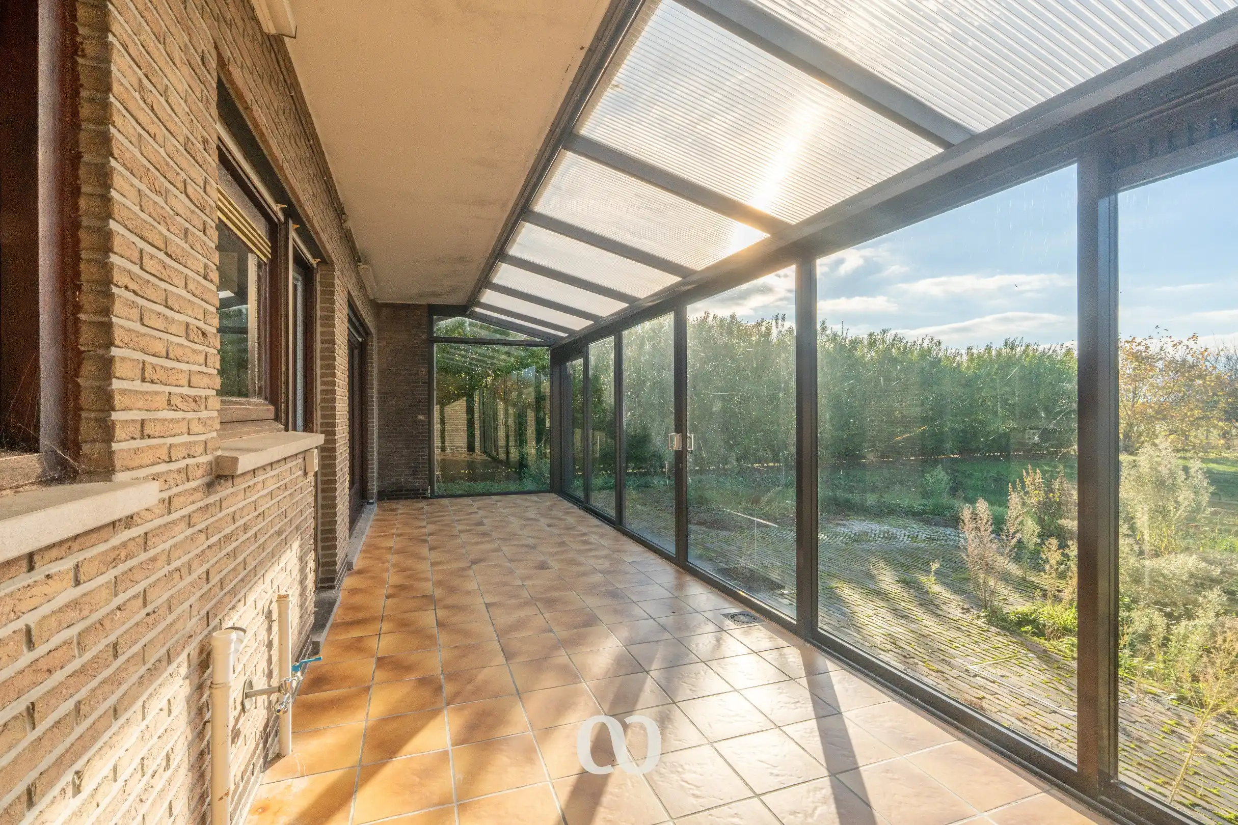 Te renoveren gezinswoning met grote tuin en agrarisch uitzicht foto 5