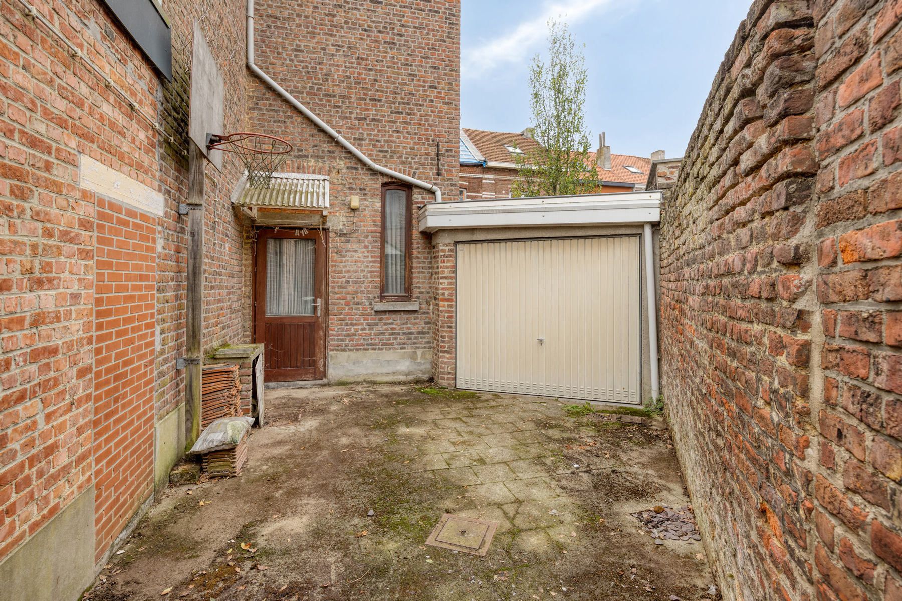 Ruime te renoveren karakterwoning te Heverlee. foto 19