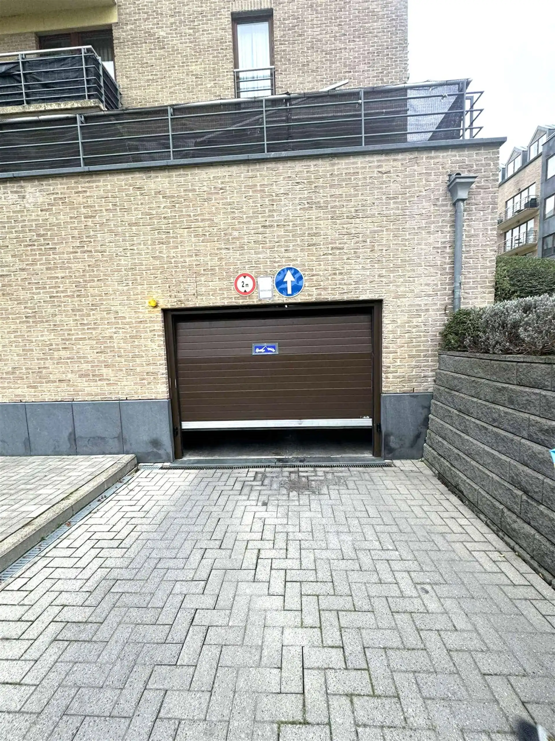 Ondergrondse parkeerplaats te koop Anderlecht




. foto 2