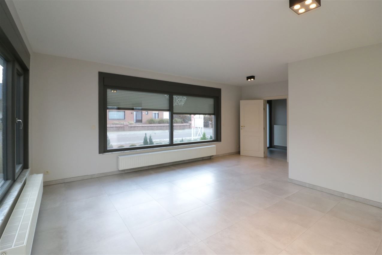 Gerenoveerd, rustig gelegen, 3 slpk foto 16