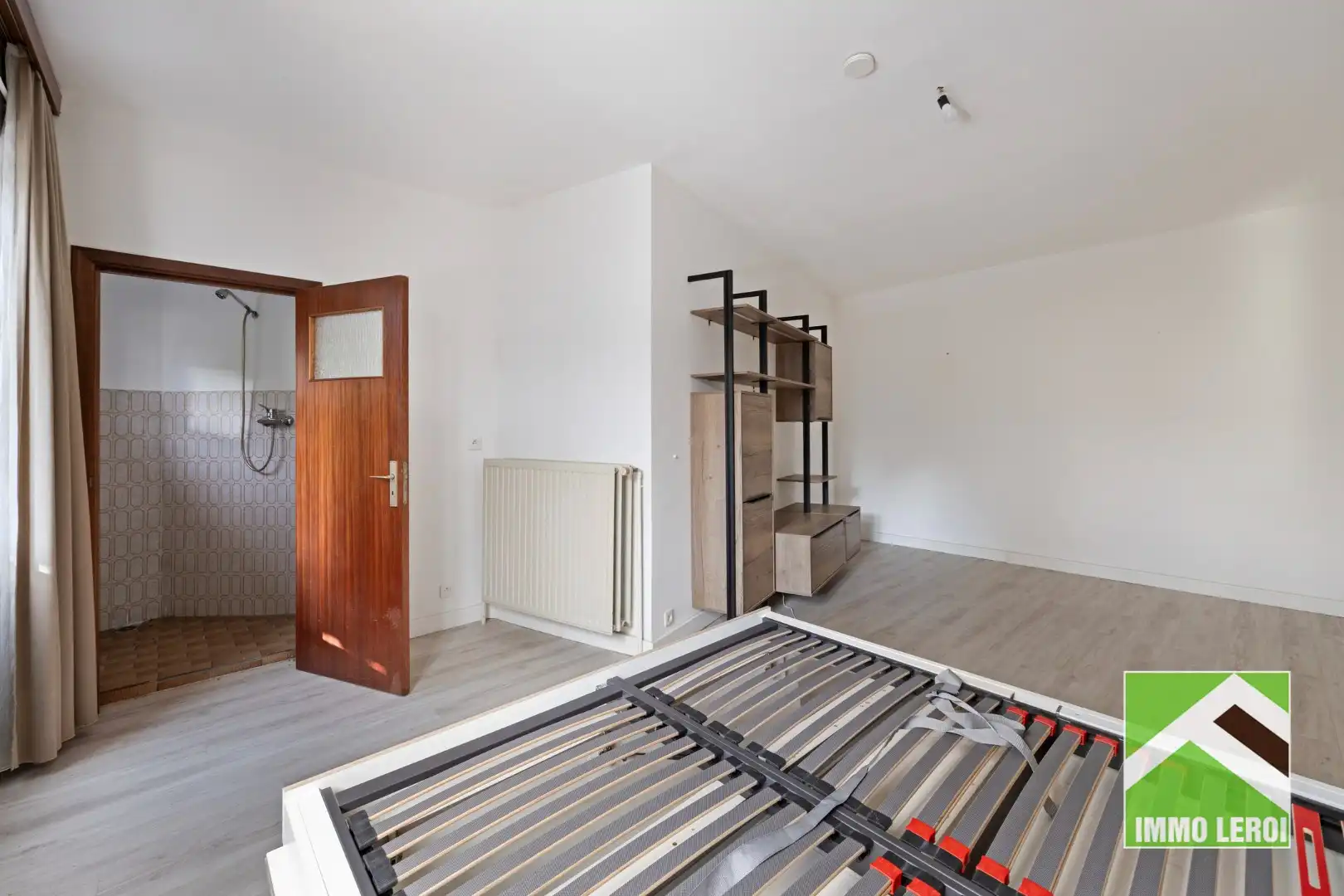 Zeer ruim gelijkvloers appartement met groot terras en tuin - centrum Tongeren foto 18