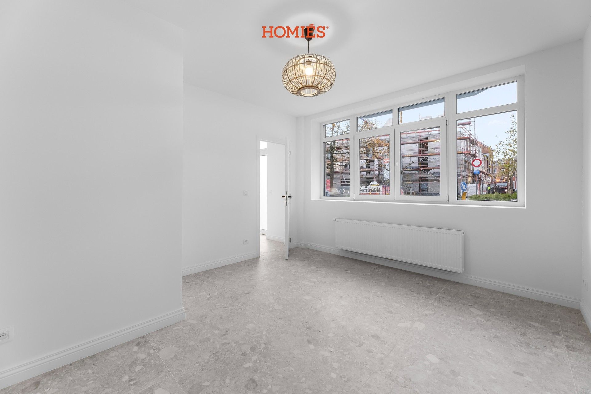 Gerenoveerd herenhuis met 6 slpk, 3 badk in centrum Leuven! foto 4