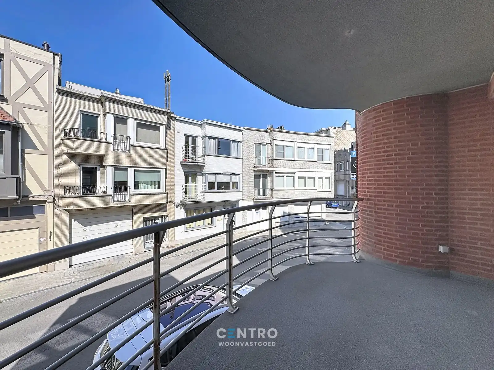CENTRAAL gelegen appartement met 3 slpks en 2 badks! foto 13