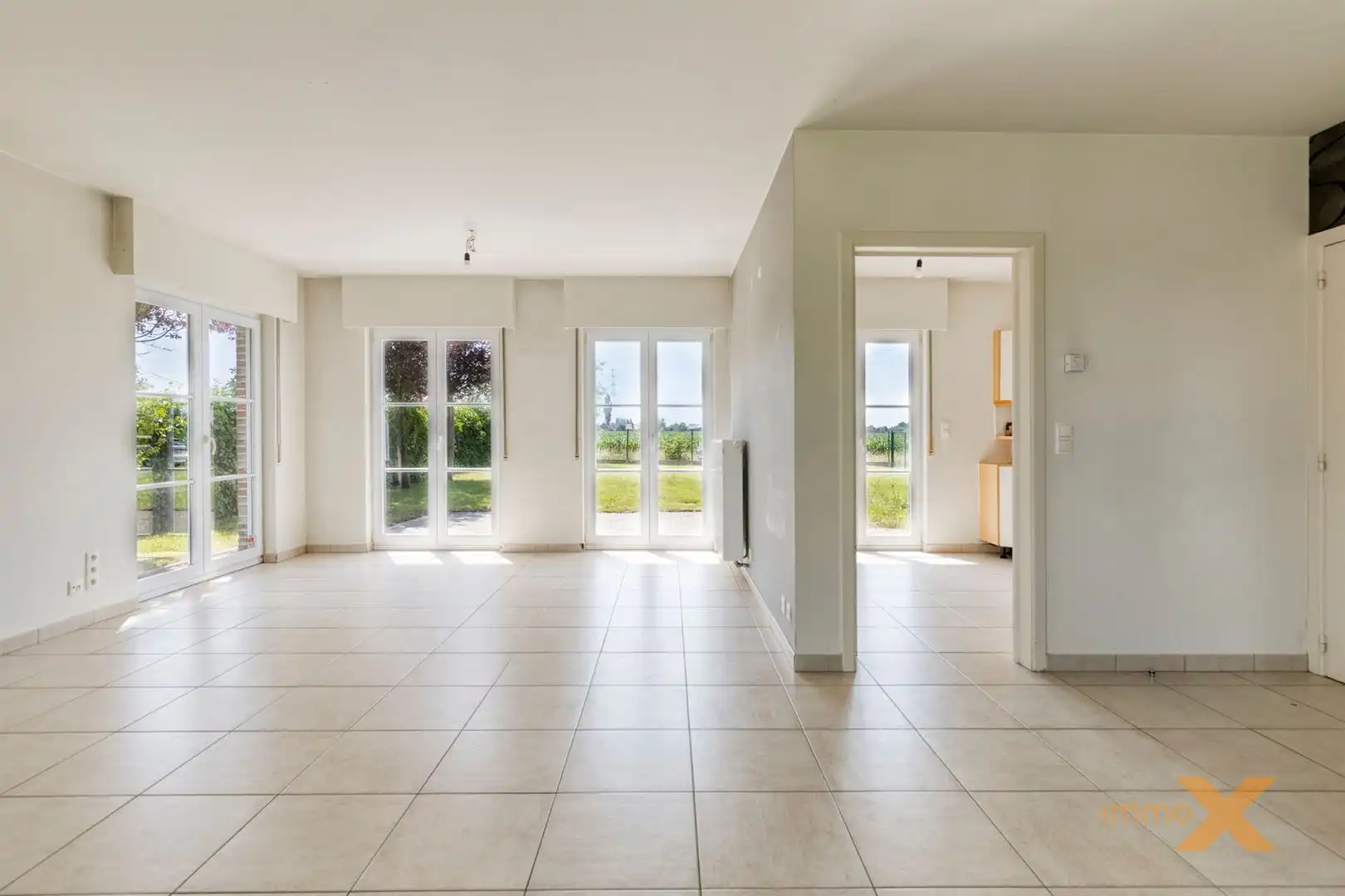 RUIME LANDELIJKE WONING foto 7