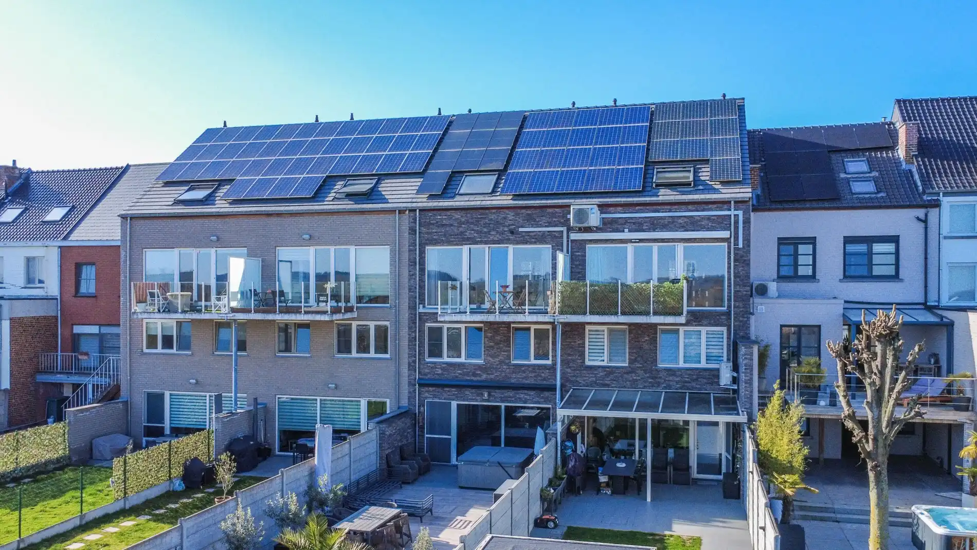 Een ruim en perfect onderhouden appartement! foto 3