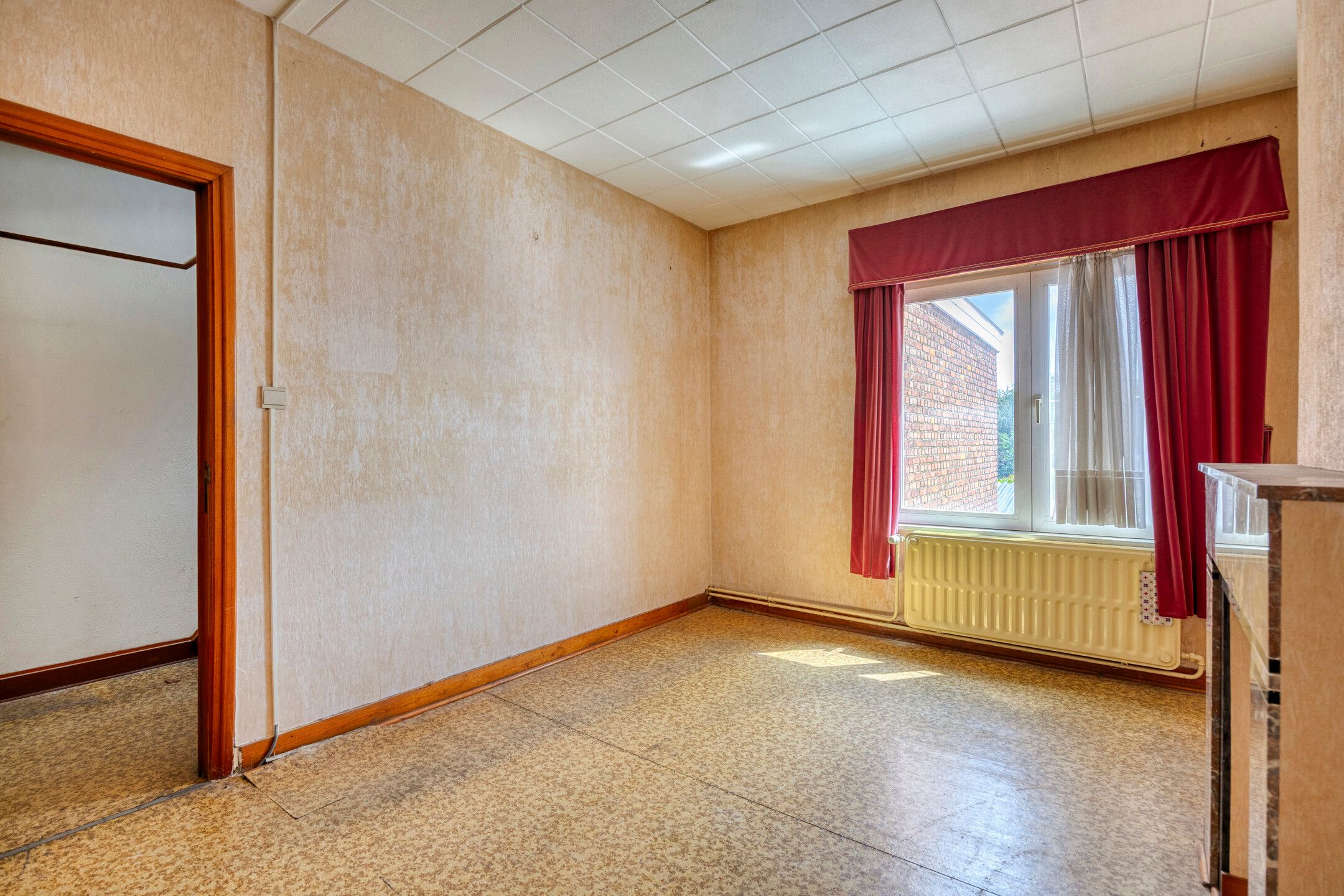 Te renoveren woning op een uitstekende locatie  foto 19