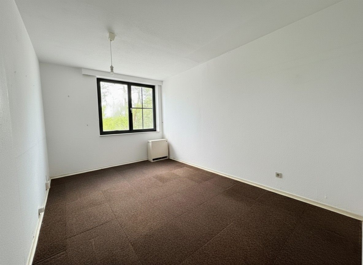 ZEER RUIM APPARTEMENT AAN DE STADSRAND foto 9