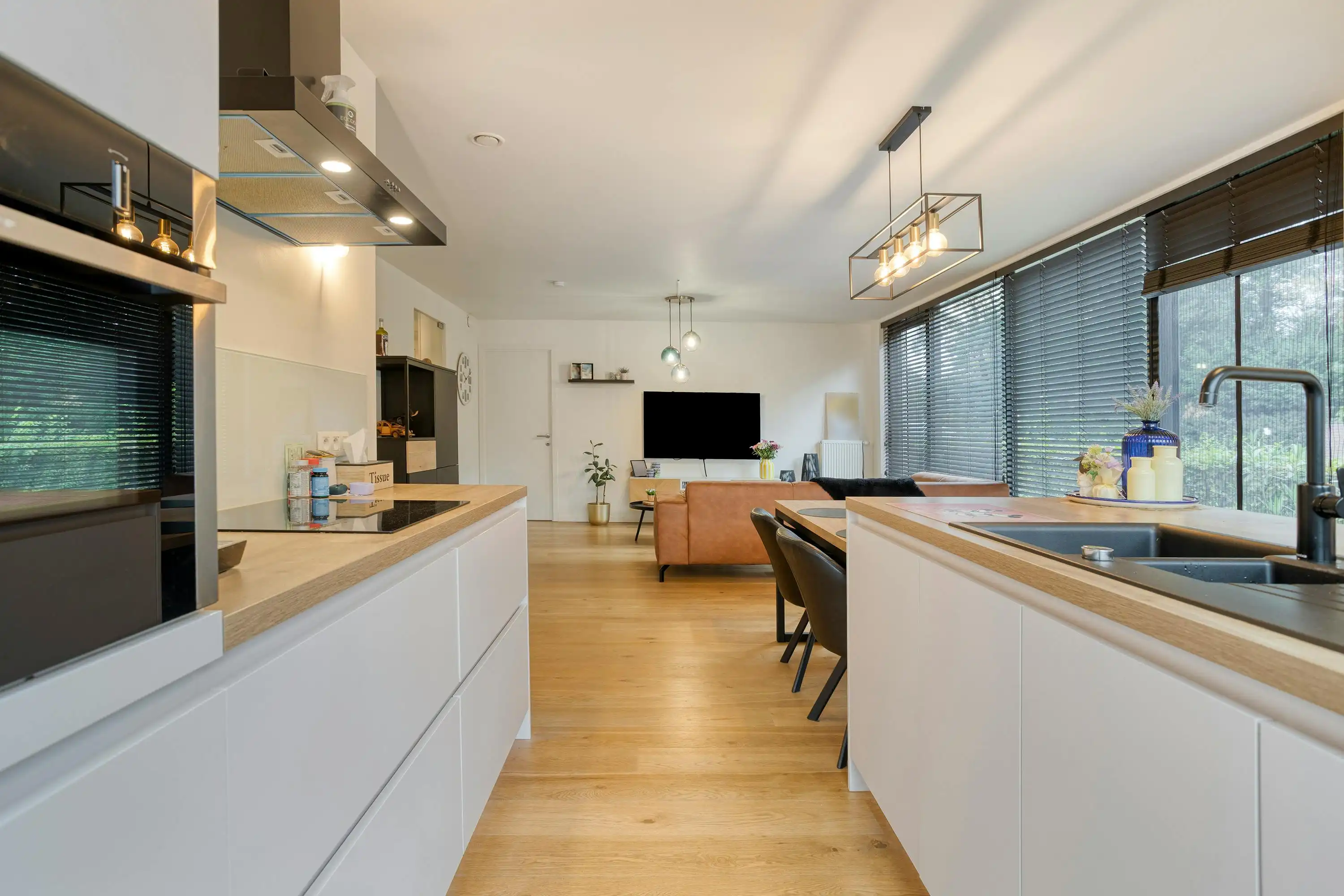 Recent appartement op centrale ligging te koop in Olsene foto 8