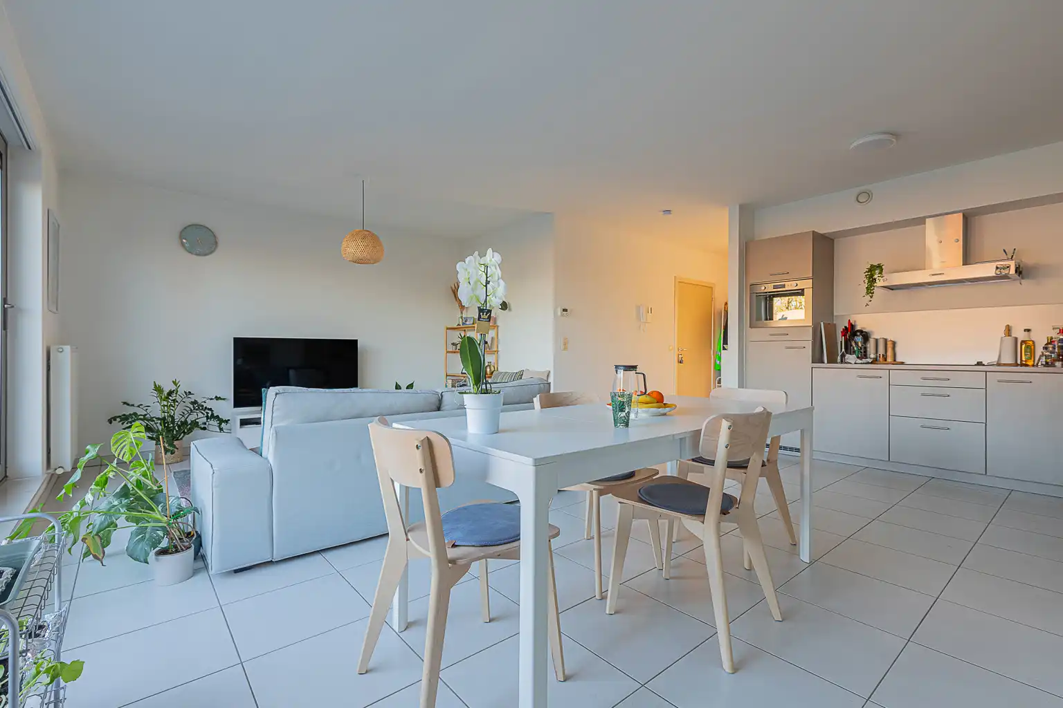 Prachtig app met garage, lift én zeer groot terras! foto 4