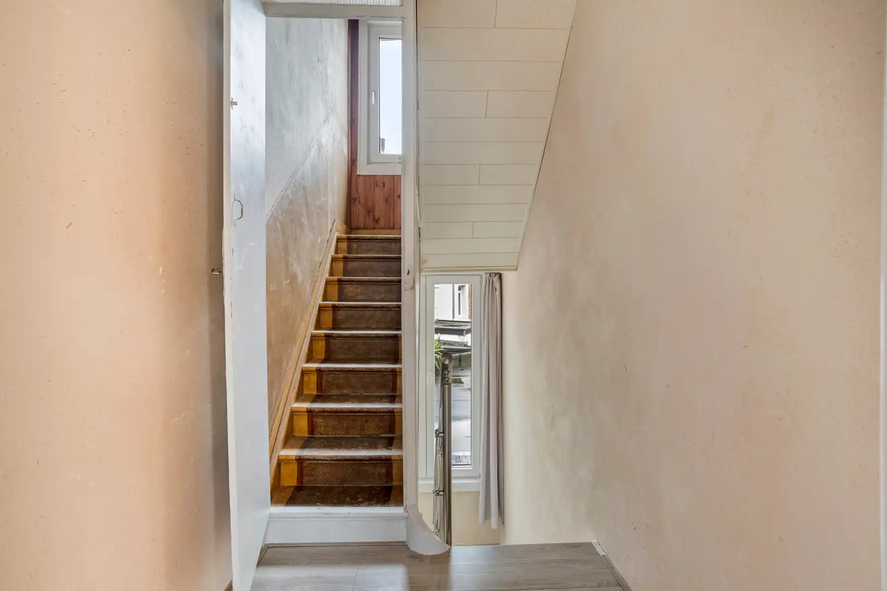 Woning met 6 slaapkamers. foto 15