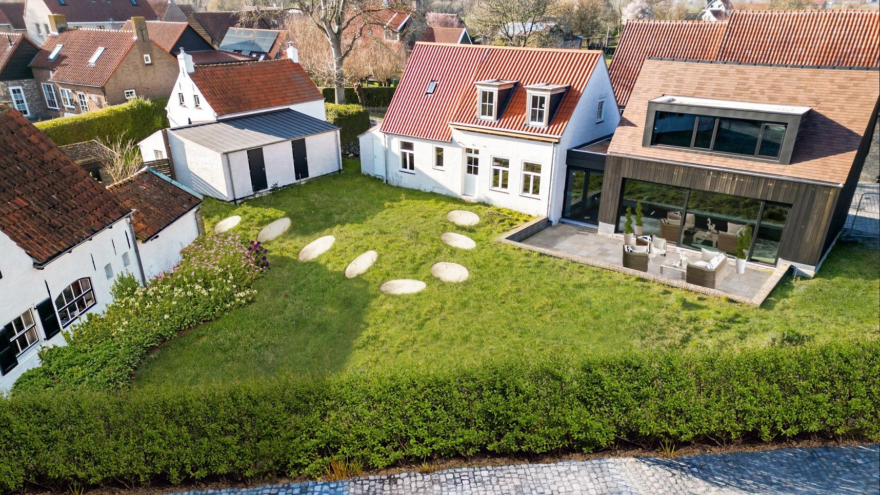 Nieuw Nostalgisch Wonen foto {{pictureIndex}}