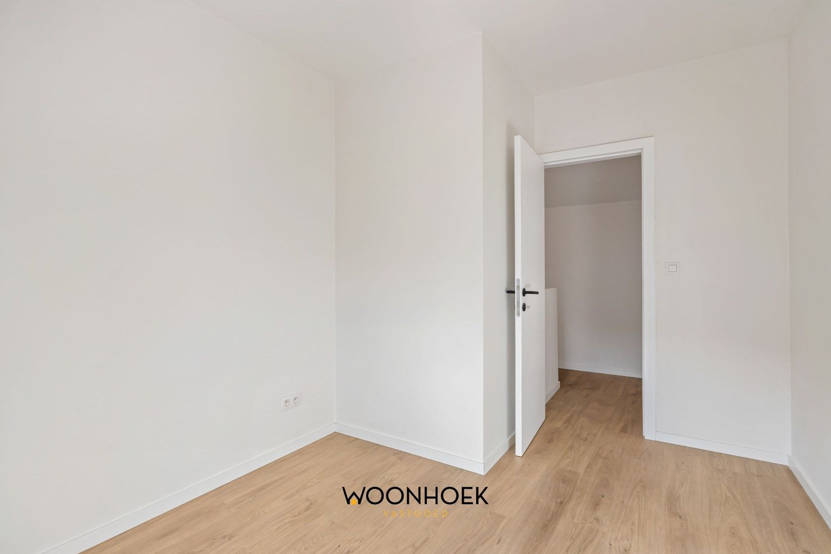 Trendy 3 slpk-woning met 6 zonnepanelen te Lokeren foto 19