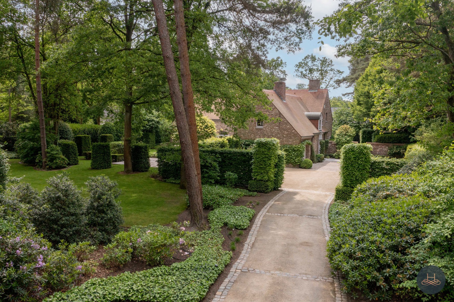 Indrukwekkende Rutten villa met prachtige parktuin foto 25