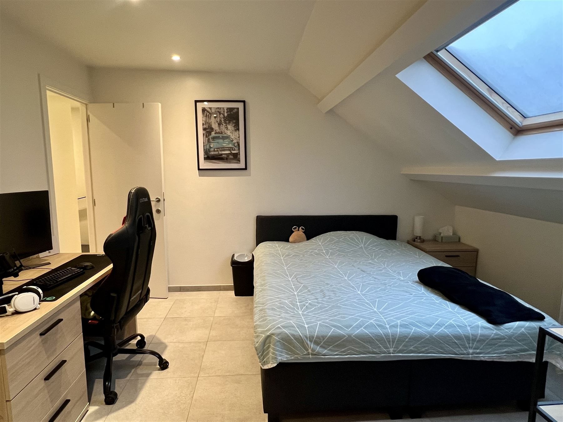 Goed gelegen eigentijds appartement foto 10