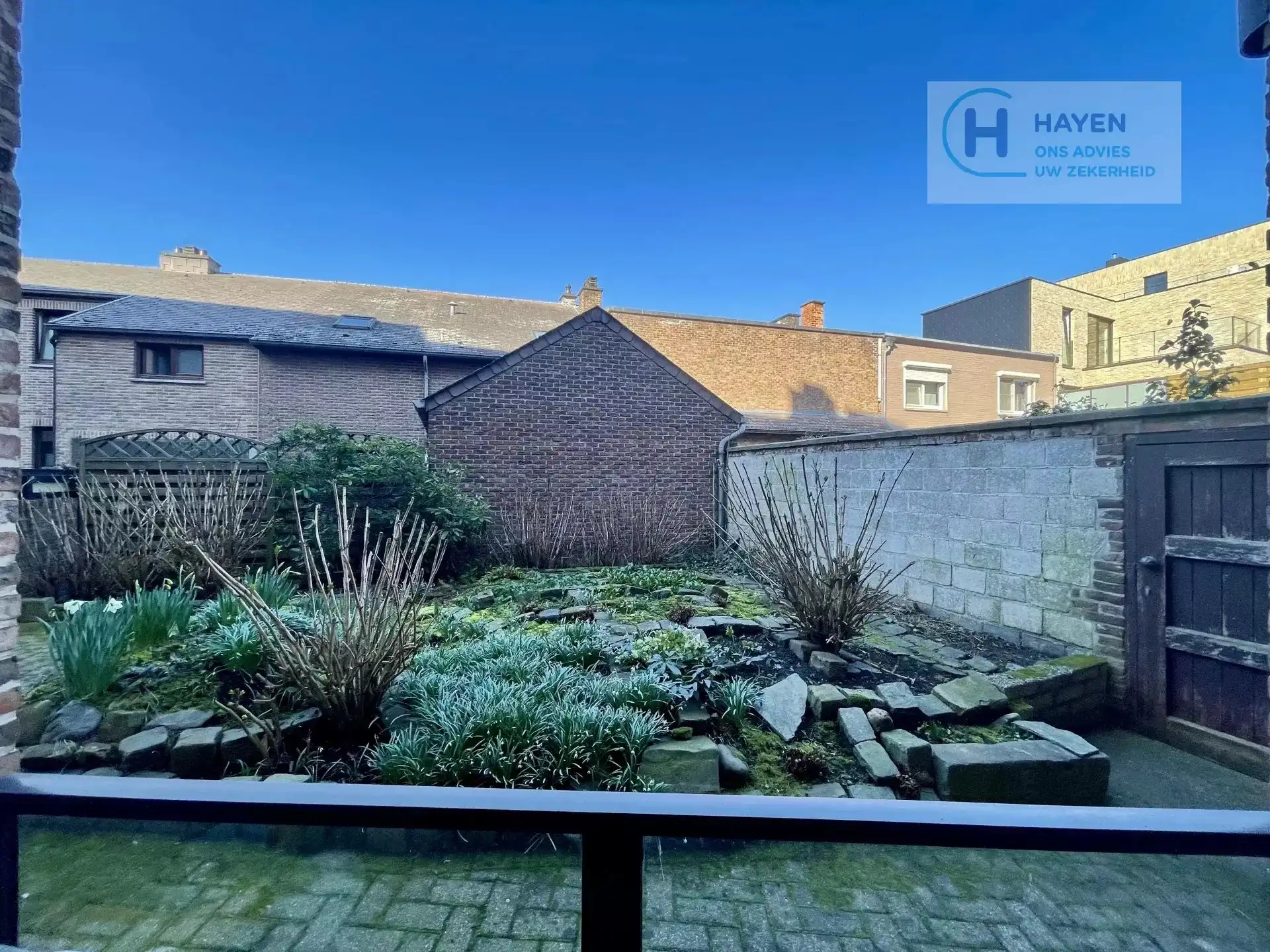 Instapklaar 1-slaapkamerappartement met gezellig balkon in het centrum van Tongeren foto 2